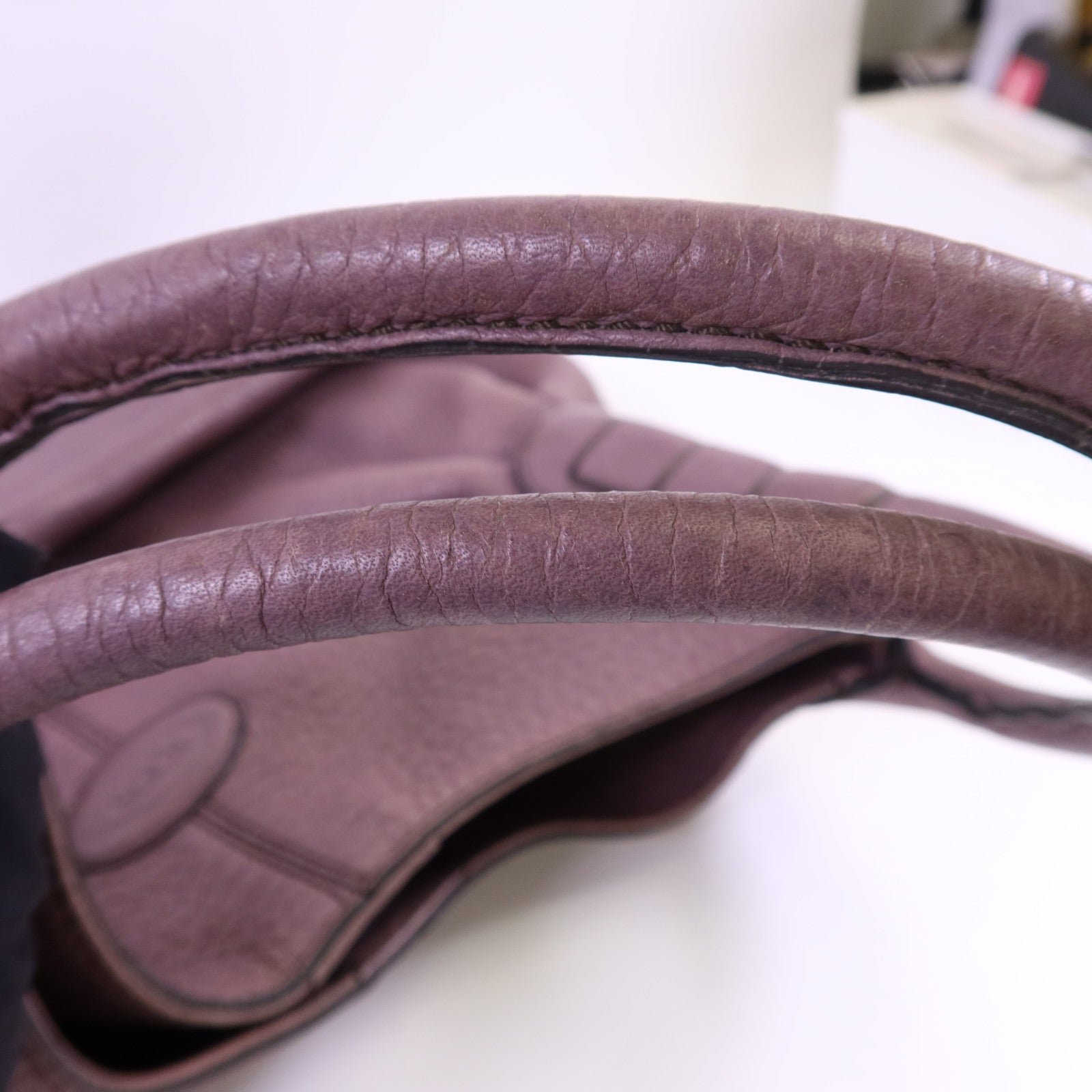 TOD'S 牛皮皮革Ivy Sacca Media Hobo銀扣肩背袋