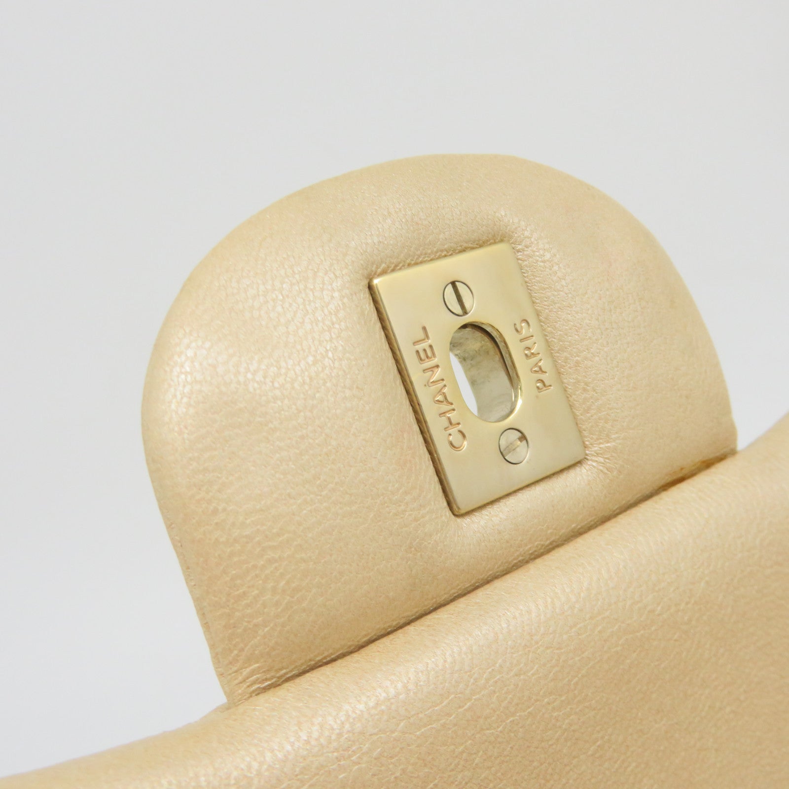 CHANEL 【激減優惠】菱格羊皮皮革Jumbo Chain Shoulder Bag金扣鏈帶肩背袋金色