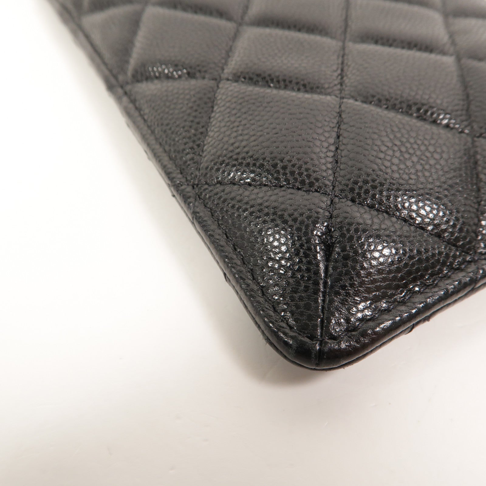CHANEL 牛皮皮革Classic Phone Pouch with Zipper長錢包