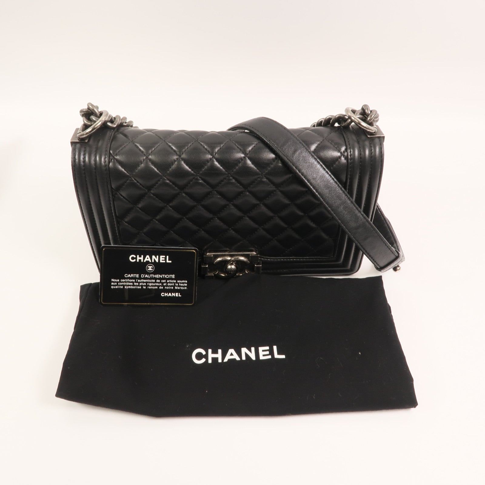 CHANEL 羊皮皮革Boy 25鏈帶肩背袋