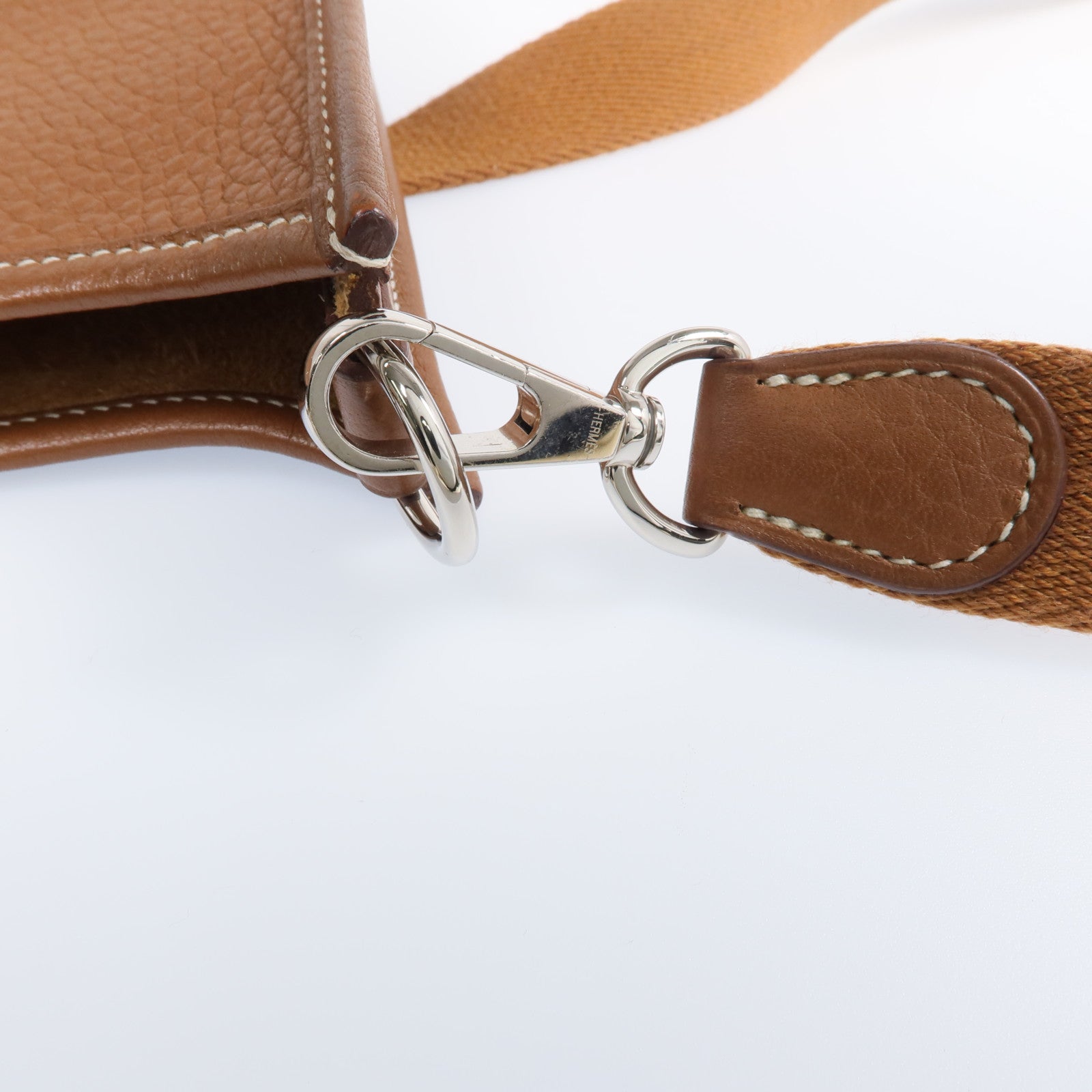 HERMES Clemence皮革Evelyne TPM 銀扣肩背袋