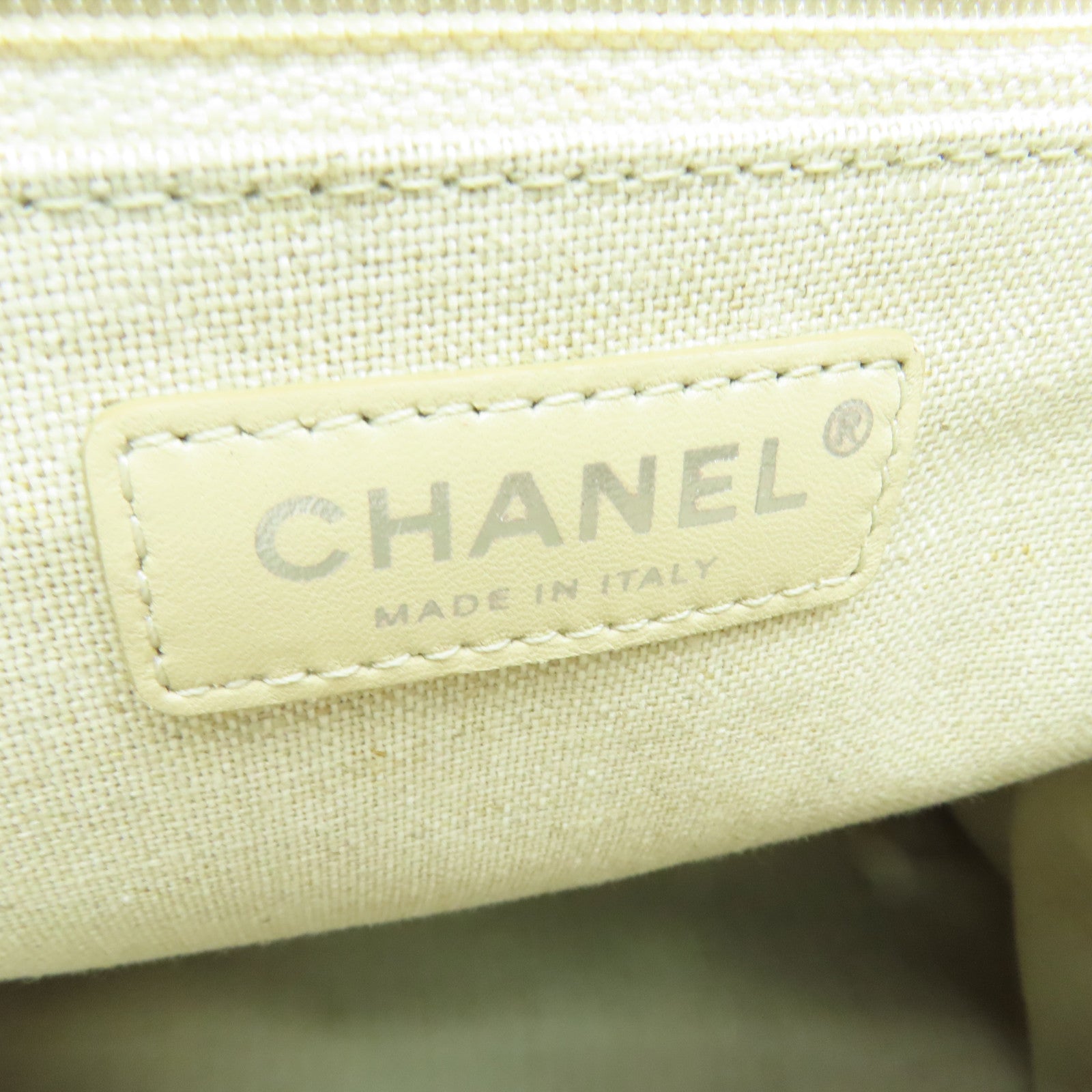CHANEL 【清倉大減價】帆布Shoulder Tote銀扣手挽肩背兩用袋白色/灰色