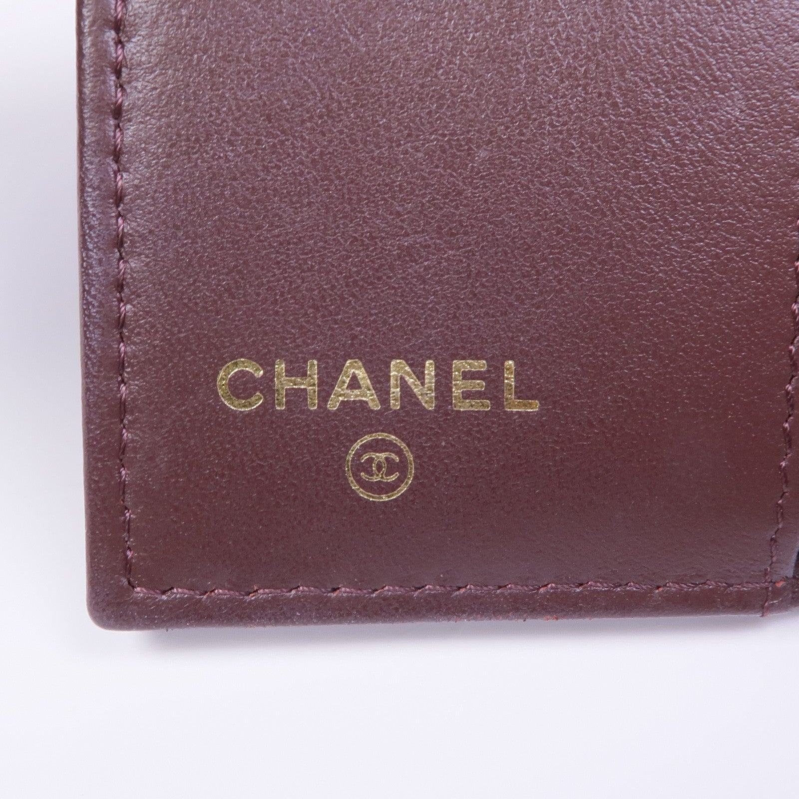 CHANEL 牛皮皮革Wallet金扣錢包