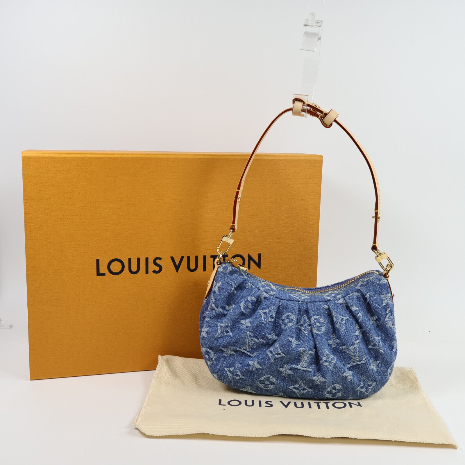 LOUIS VUITTON Monogram Denim Pochette Valley肩背袋