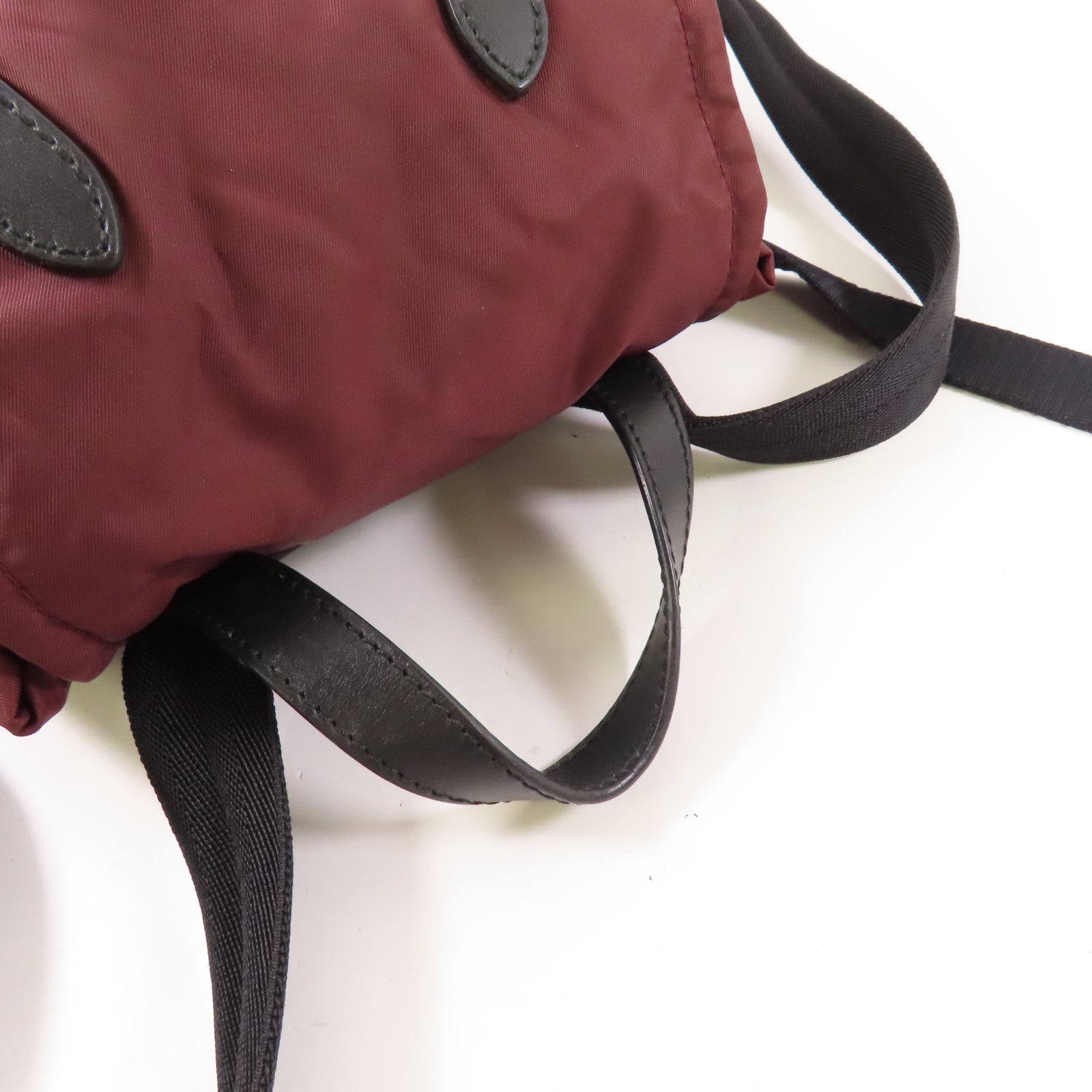 BURBERRY 尼龍Backpack銀扣背包