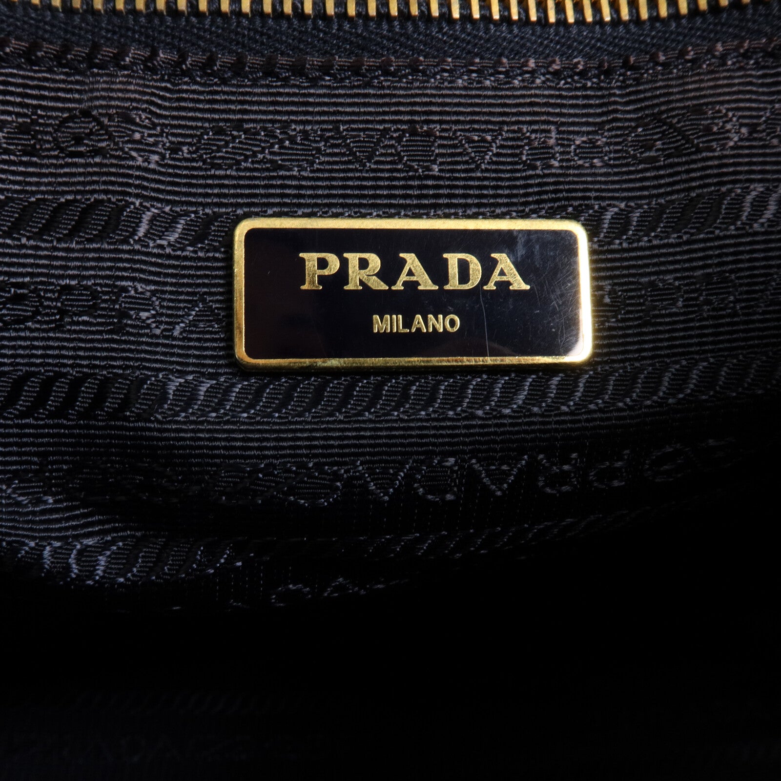 PRADA 尼龍Messenger Bag肩背袋