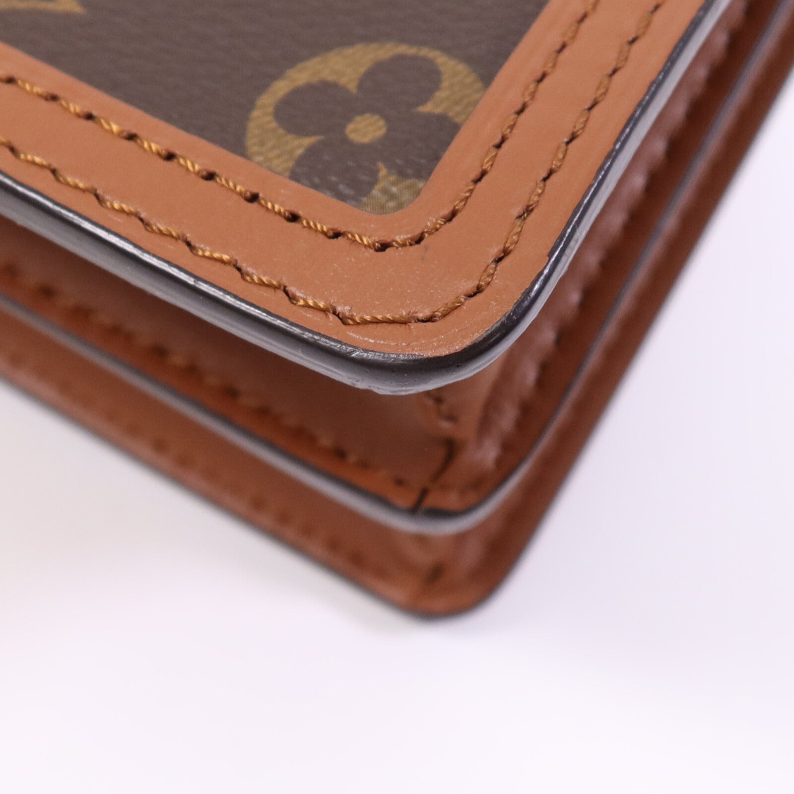 LOUIS VUITTON 【激減優惠】Monogram Reverse Mini Dauphine金扣肩背袋