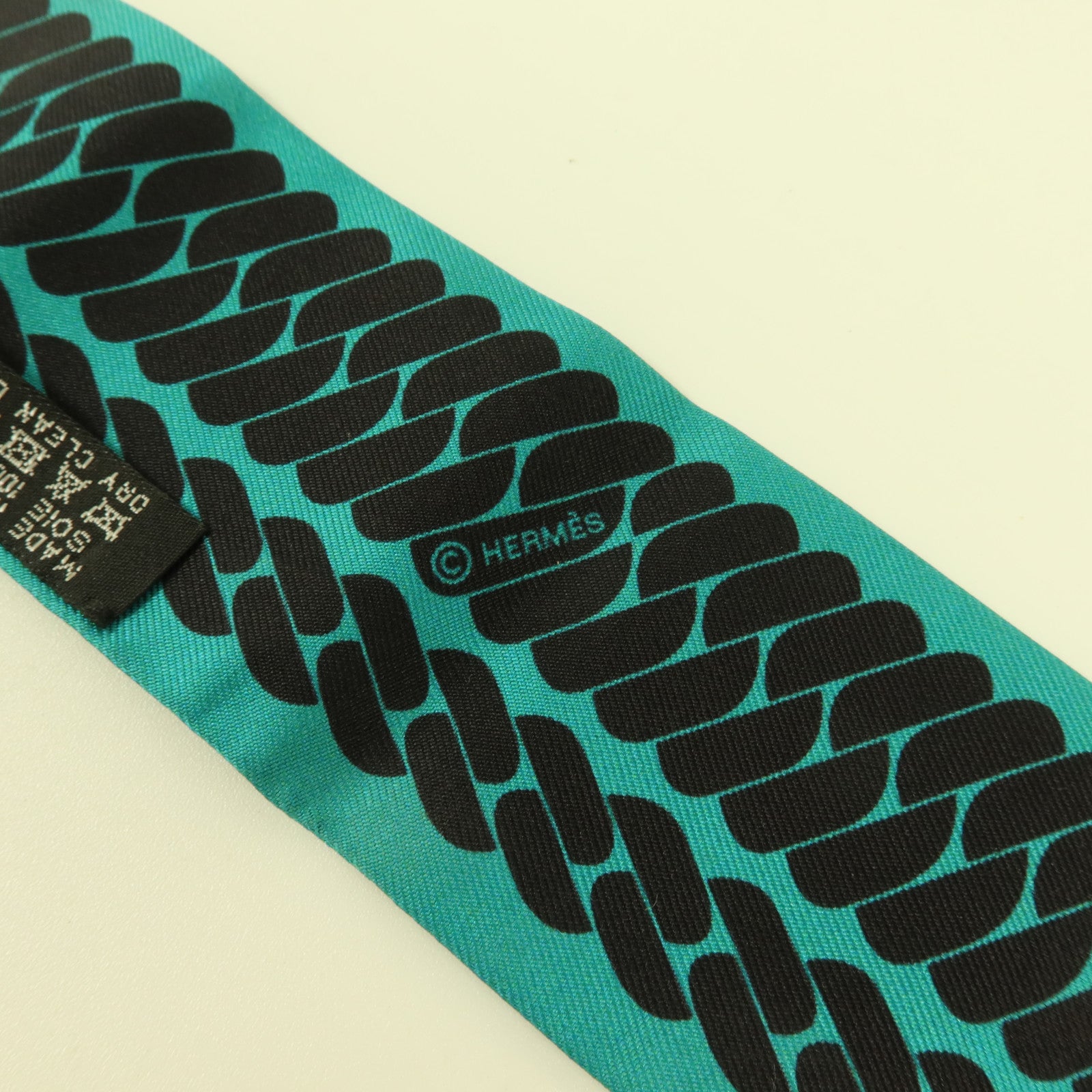 HERMES 絲質Twilly絲巾