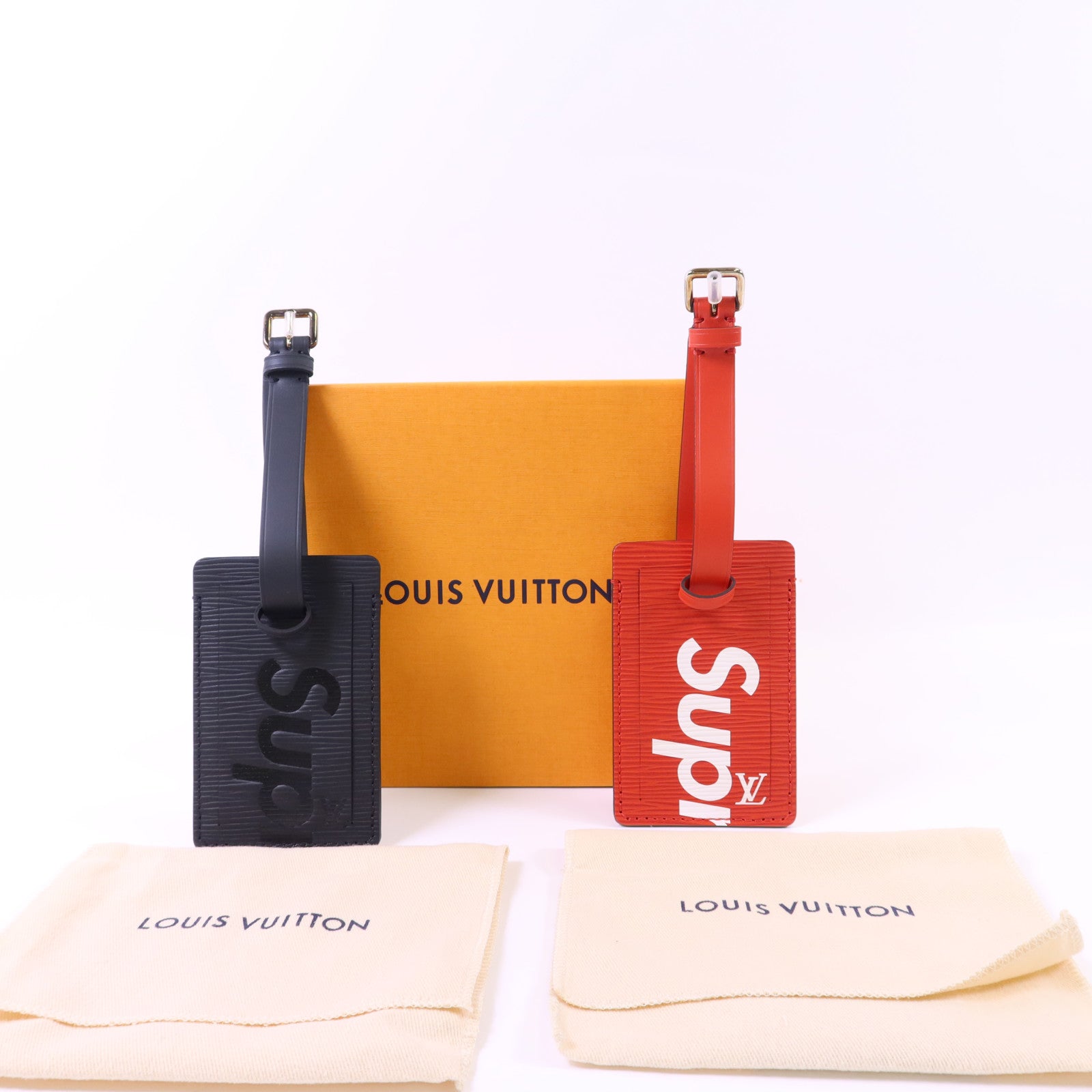 LOUIS VUITTON Epi LV x Supreme Collaboration Bag Charm Set銀扣旅行姓名標籤