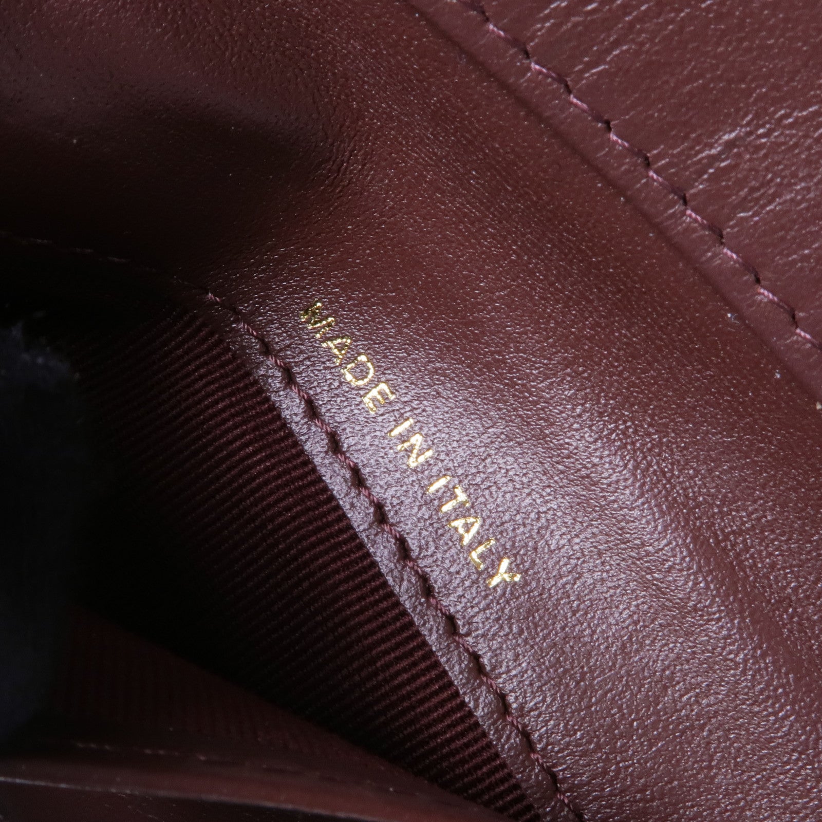 CHANEL 牛皮皮革Wallet金扣錢包