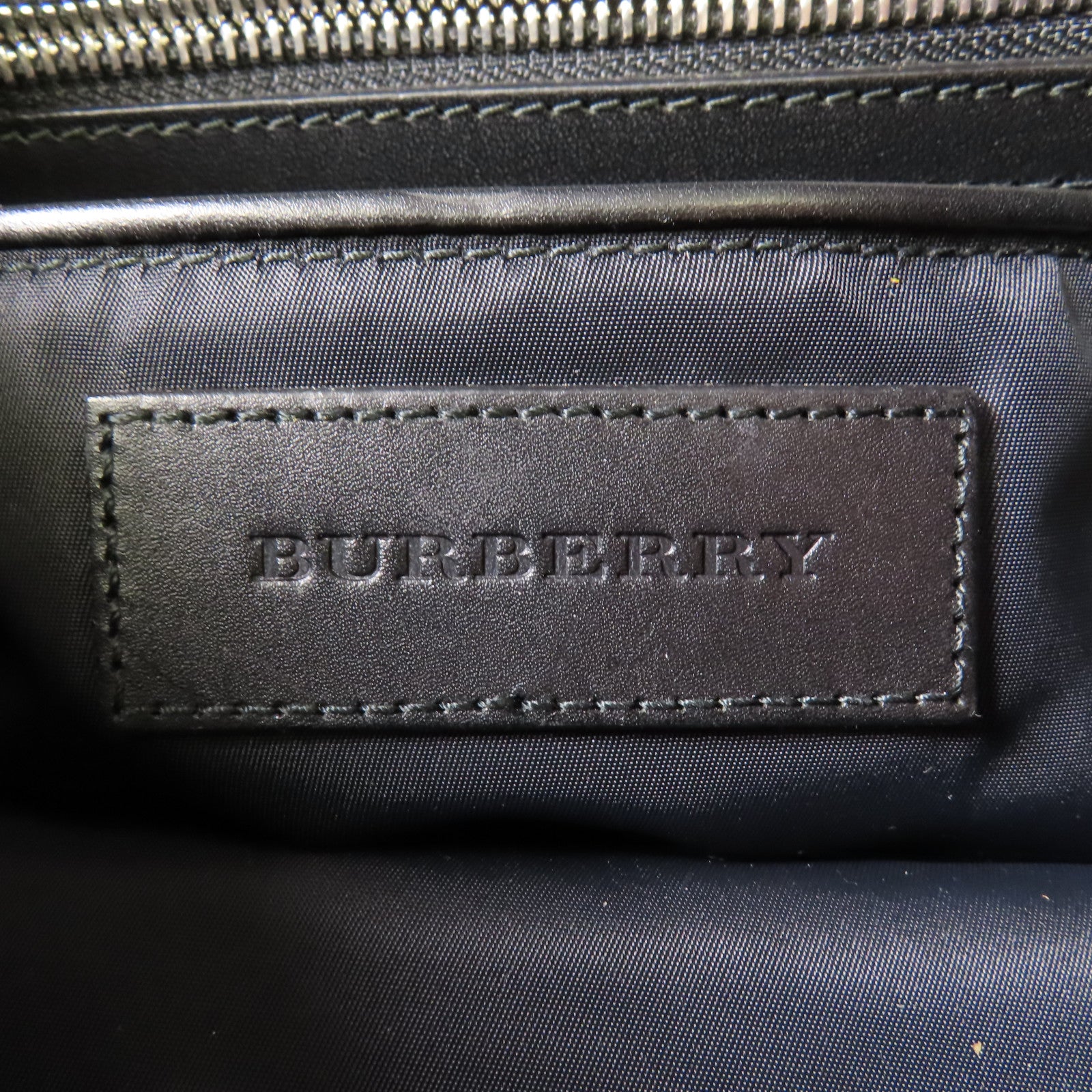BURBERRY 尼龍Backpack銀扣背包