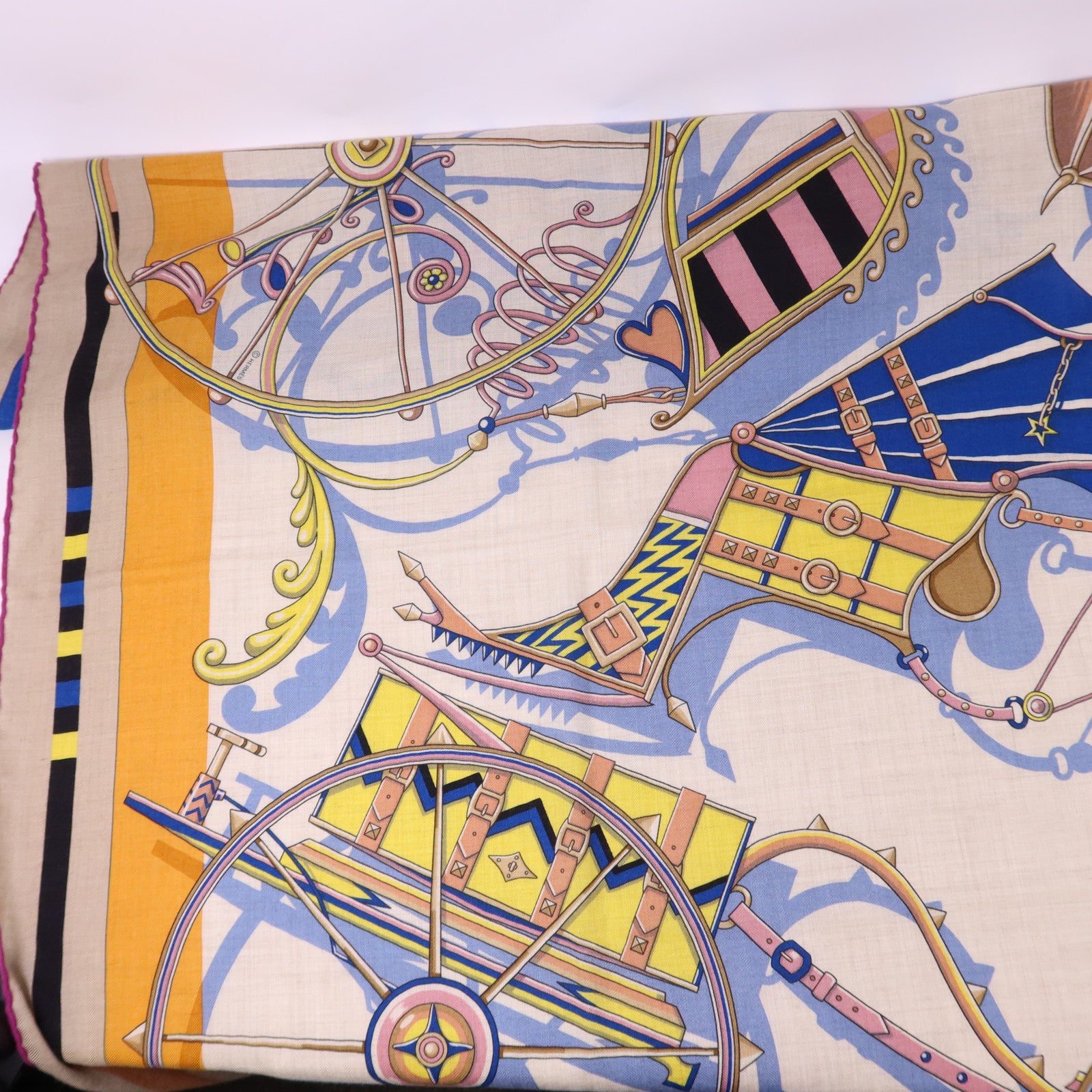 HERMES 絲質/羊絨Scarf 140X140絲巾