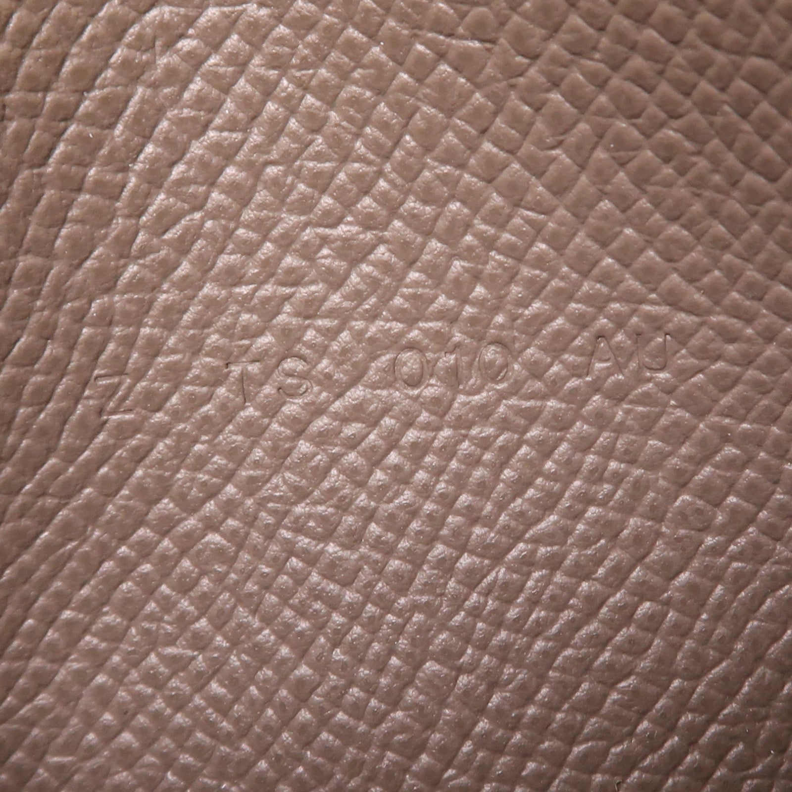 HERMES Epsom皮革Kelly Pocket金扣錢包Etain