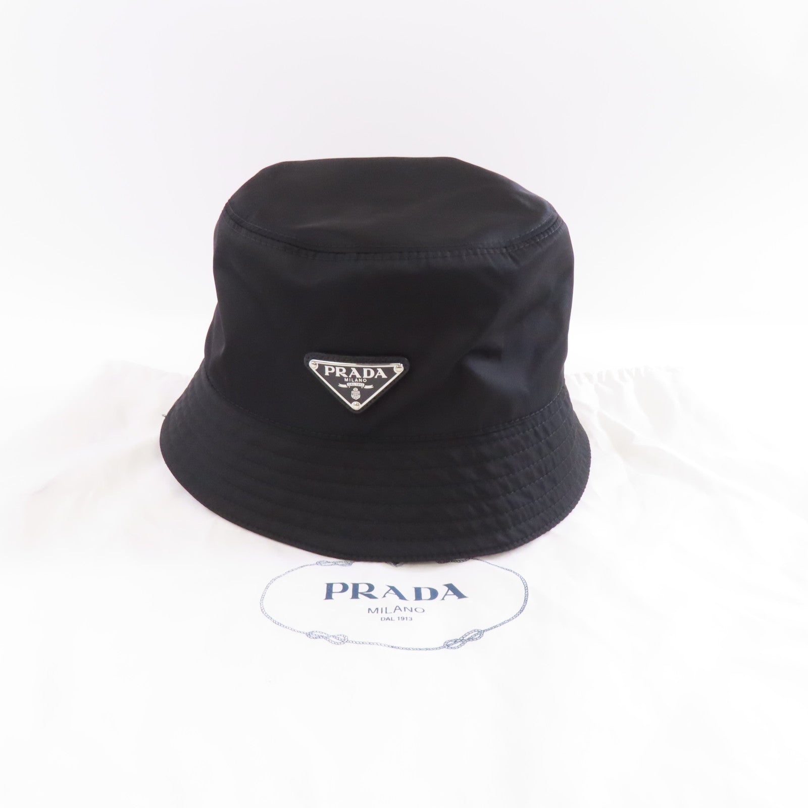 PRADA 尼龍Re-Nylon Bucket Hat帽子黑色