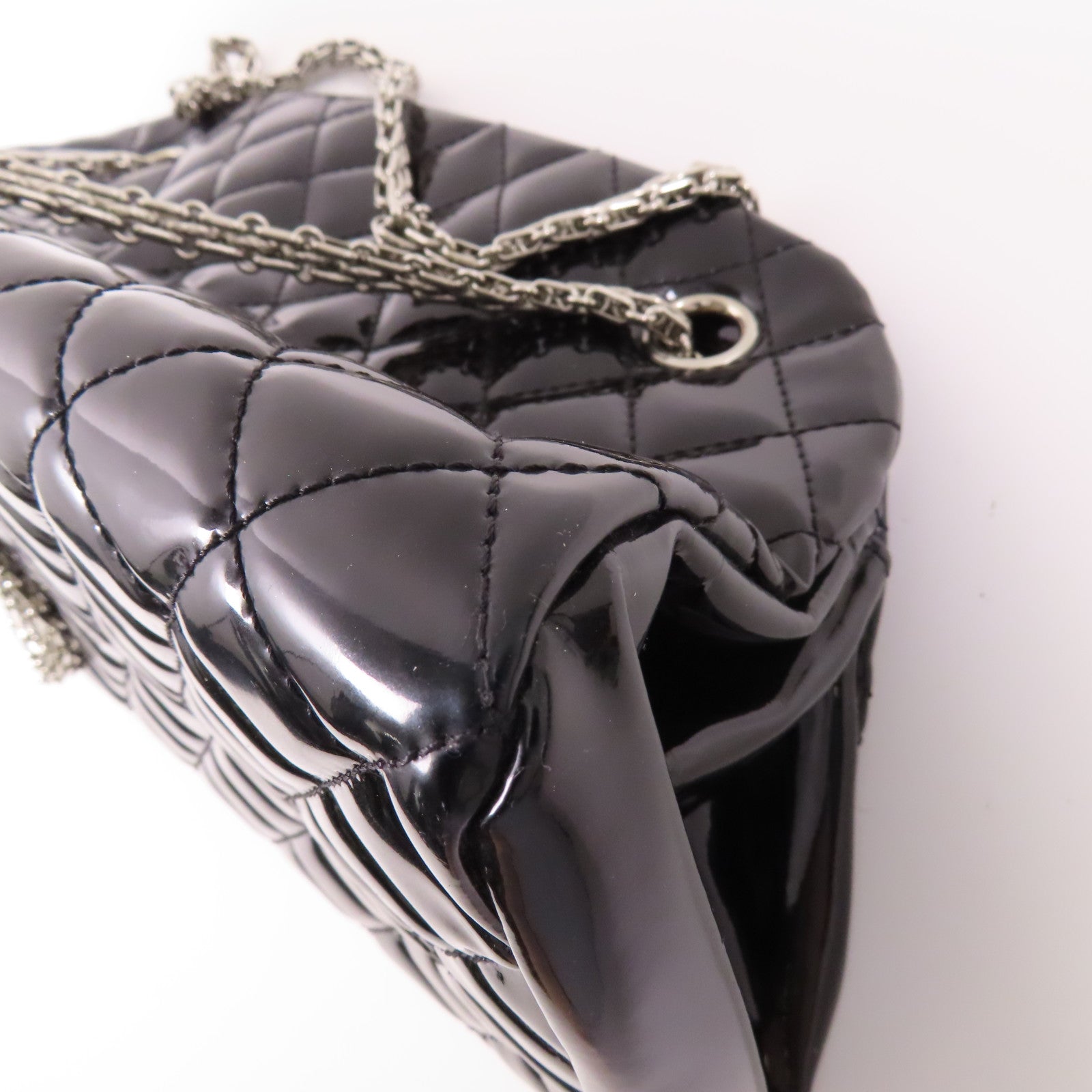 CHANEL 漆皮皮革Chain Shoulder銀扣鏈帶肩背袋