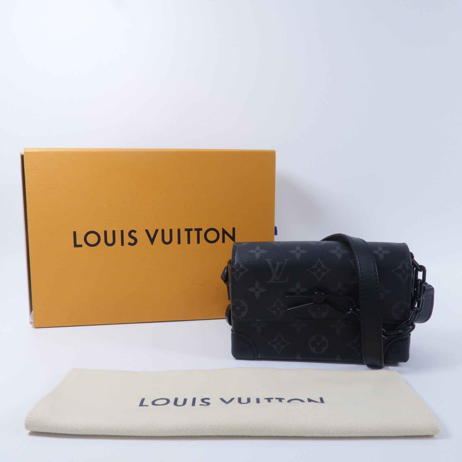 LOUIS VUITTON Monogram Eclipse Steamer Wearable Wallet肩背袋