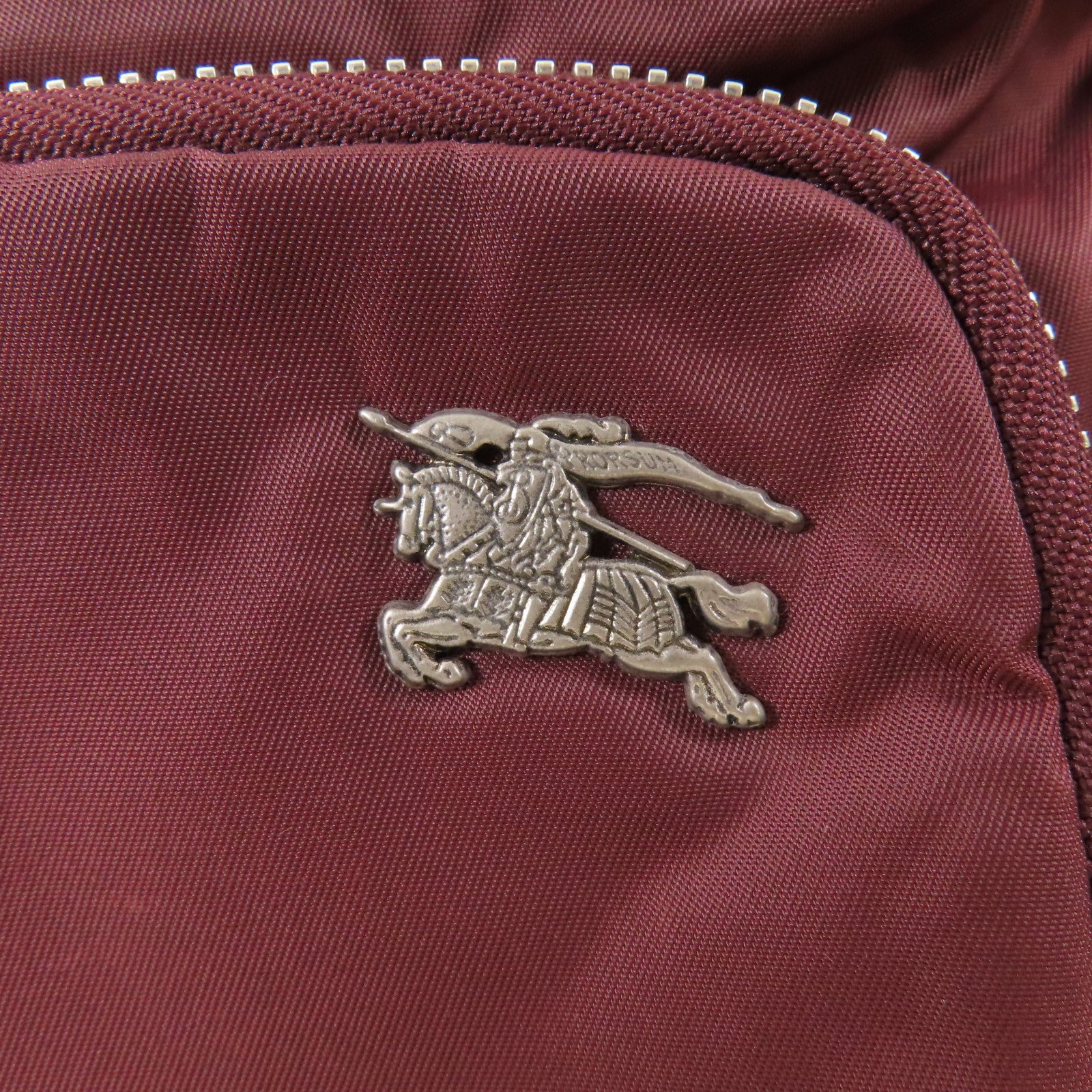 BURBERRY 尼龍Backpack銀扣背包