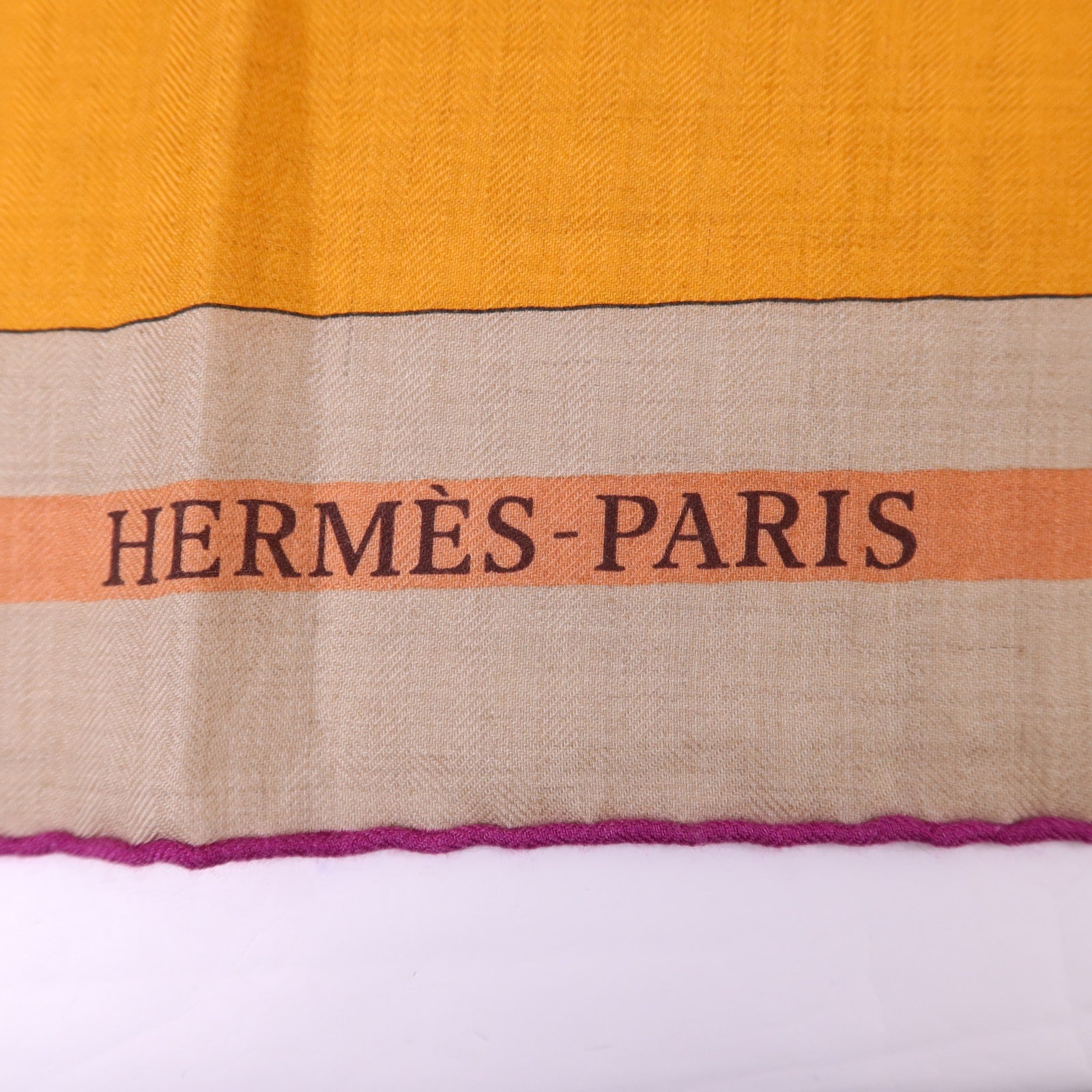 HERMES 絲質/羊絨Scarf 140X140絲巾