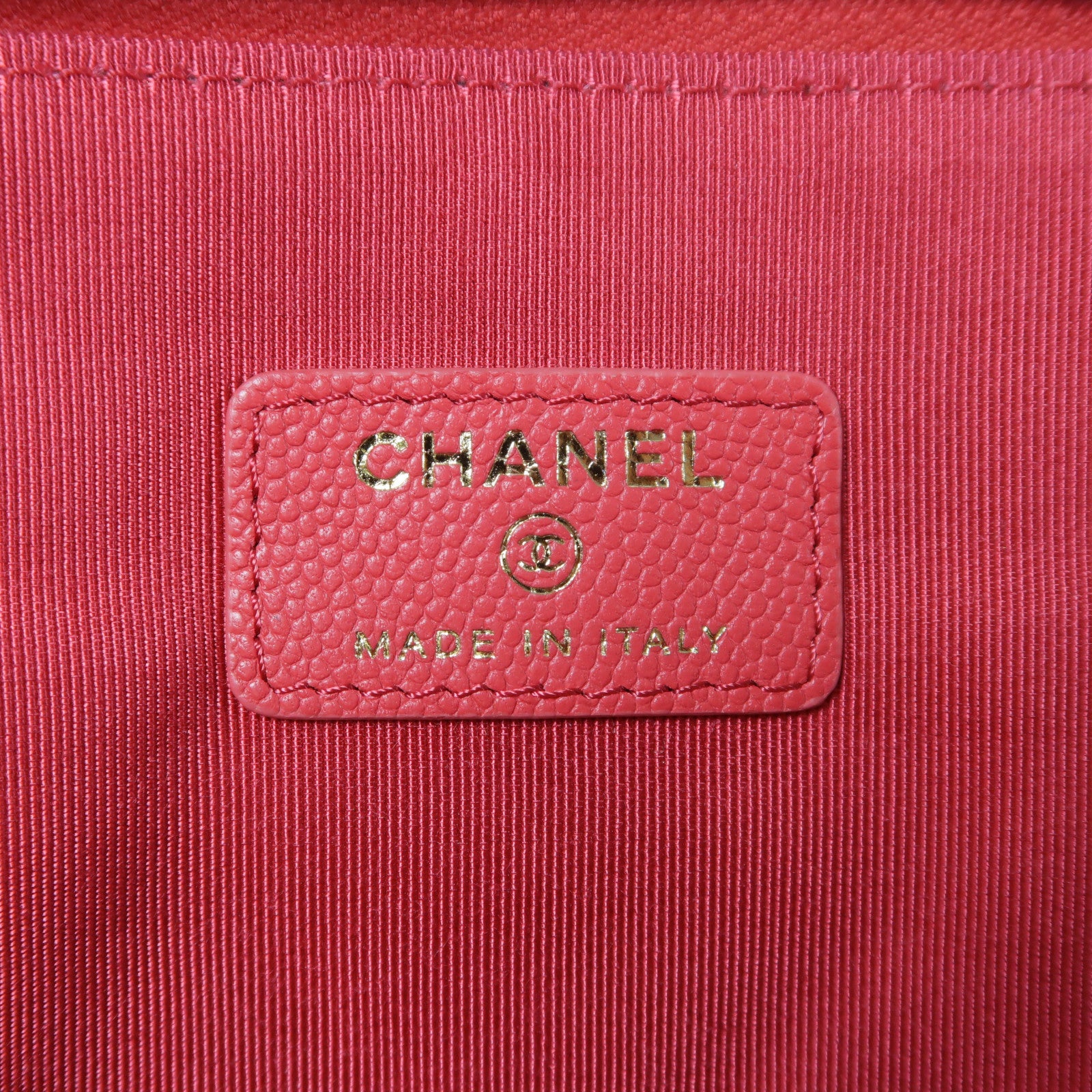 CHANEL 牛皮皮革Pouch金扣手拿包