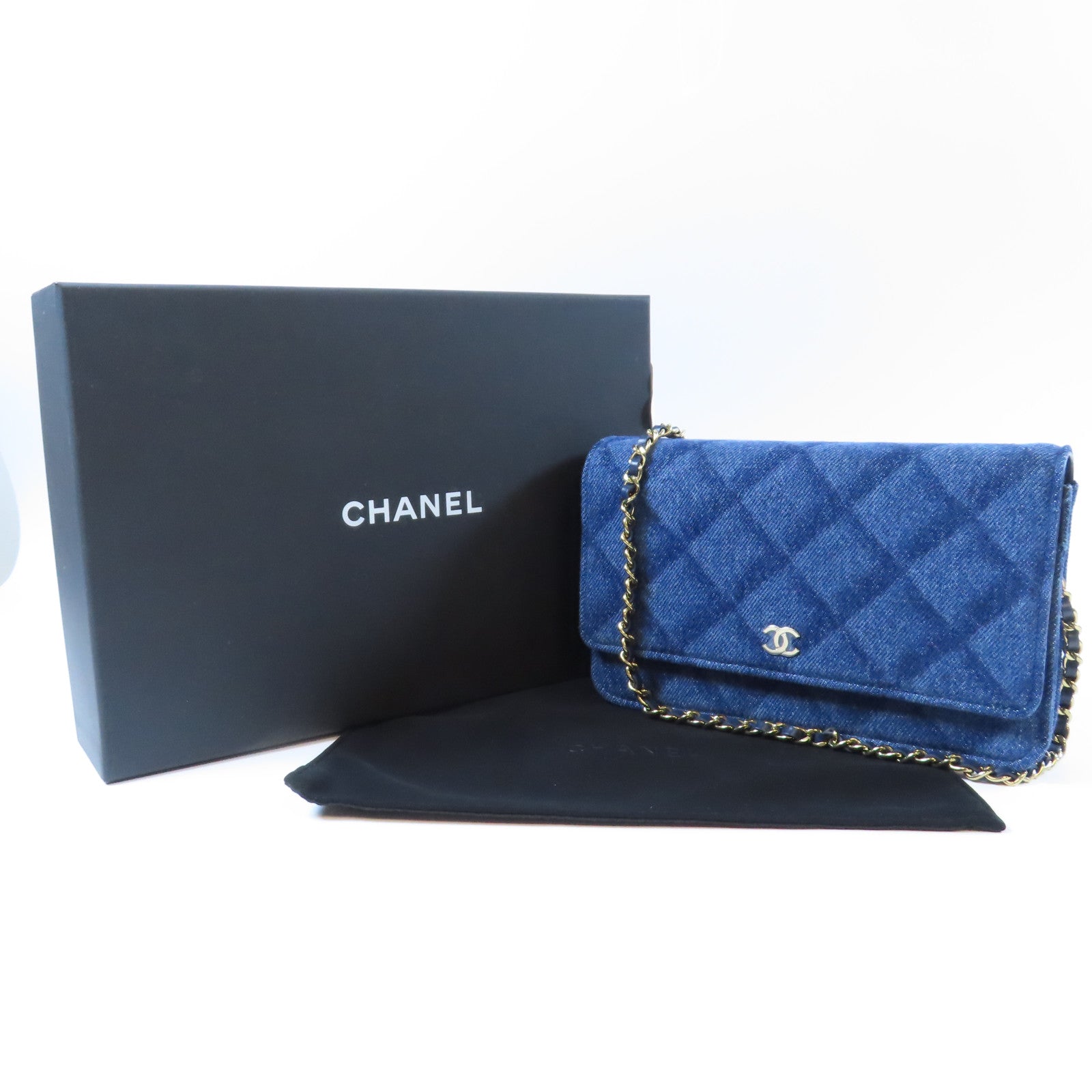 CHANEL 【激減優惠】牛仔布Wallet On Chain金扣鏈帶肩背袋藍色