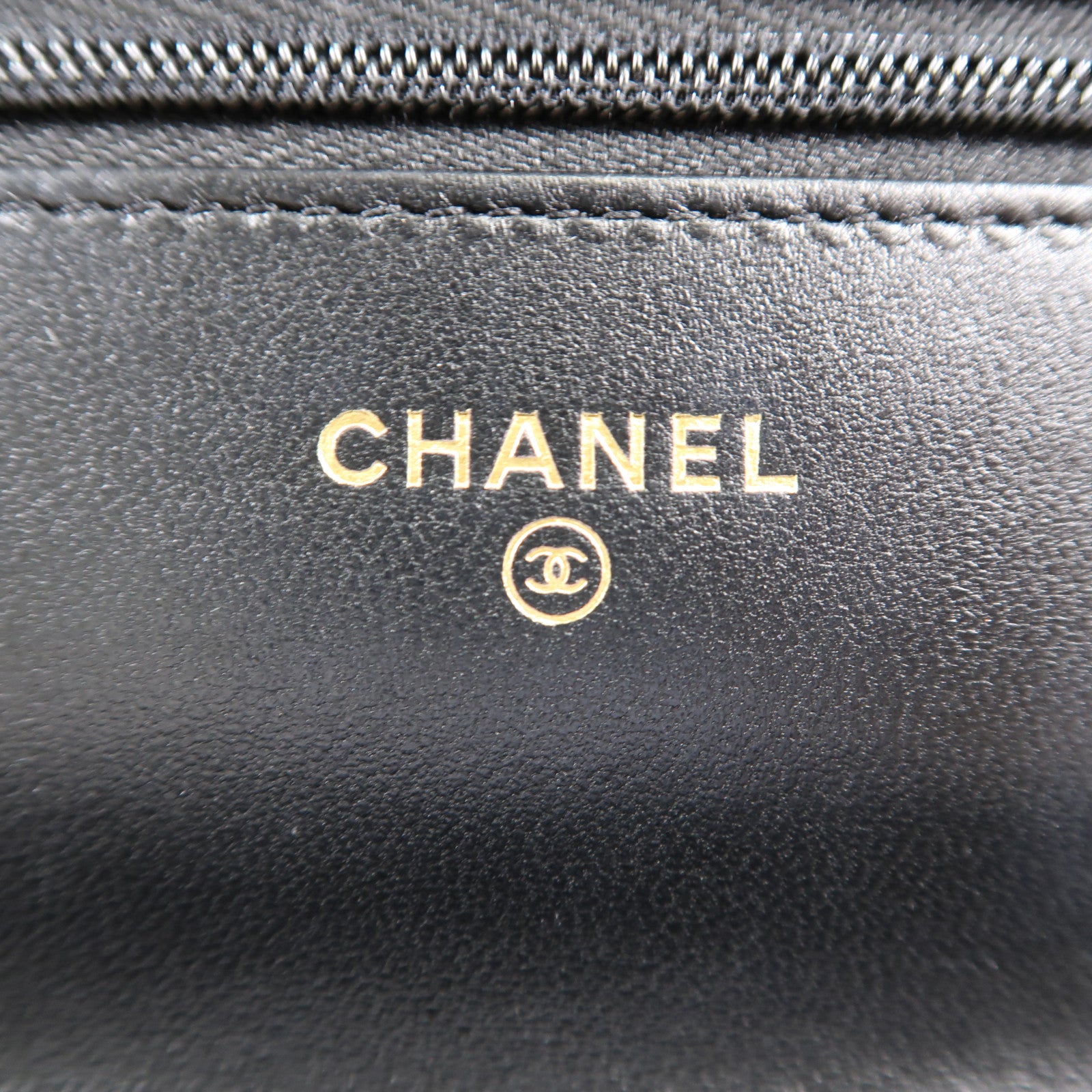 CHANEL 羊皮皮革WOC金扣鏈帶肩背袋