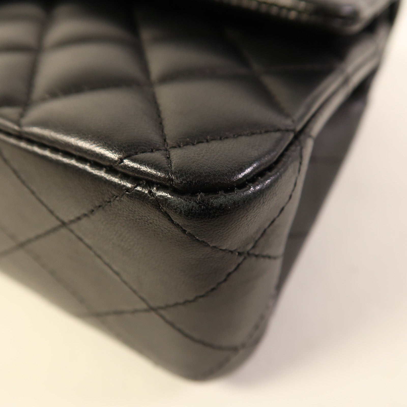 CHANEL 羊皮皮革Classic 25銀扣鏈帶肩背袋