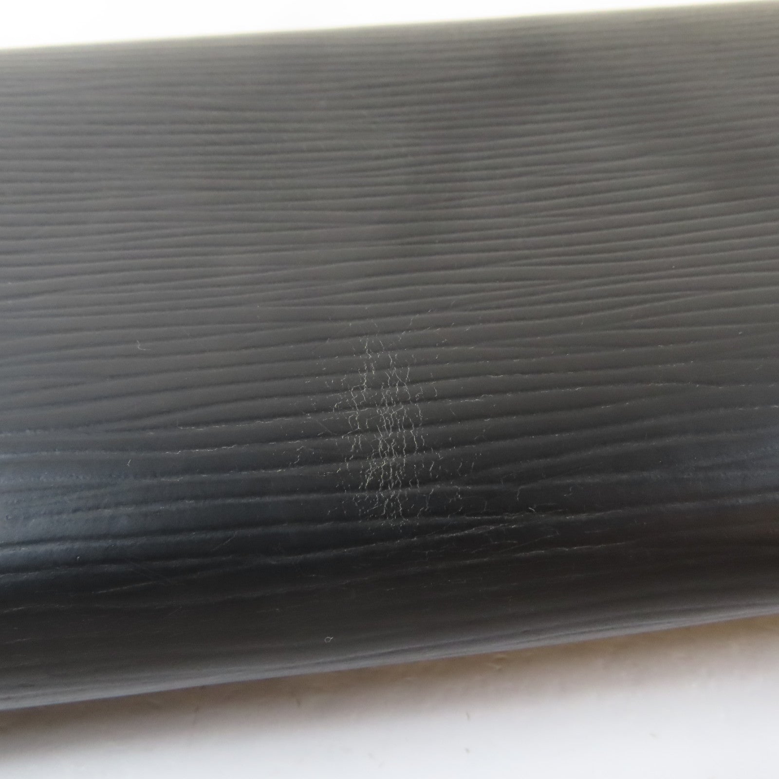 LOUIS VUITTON 【激減優惠】Epi Portefeuille Tresor Wallet金扣錢包黑色