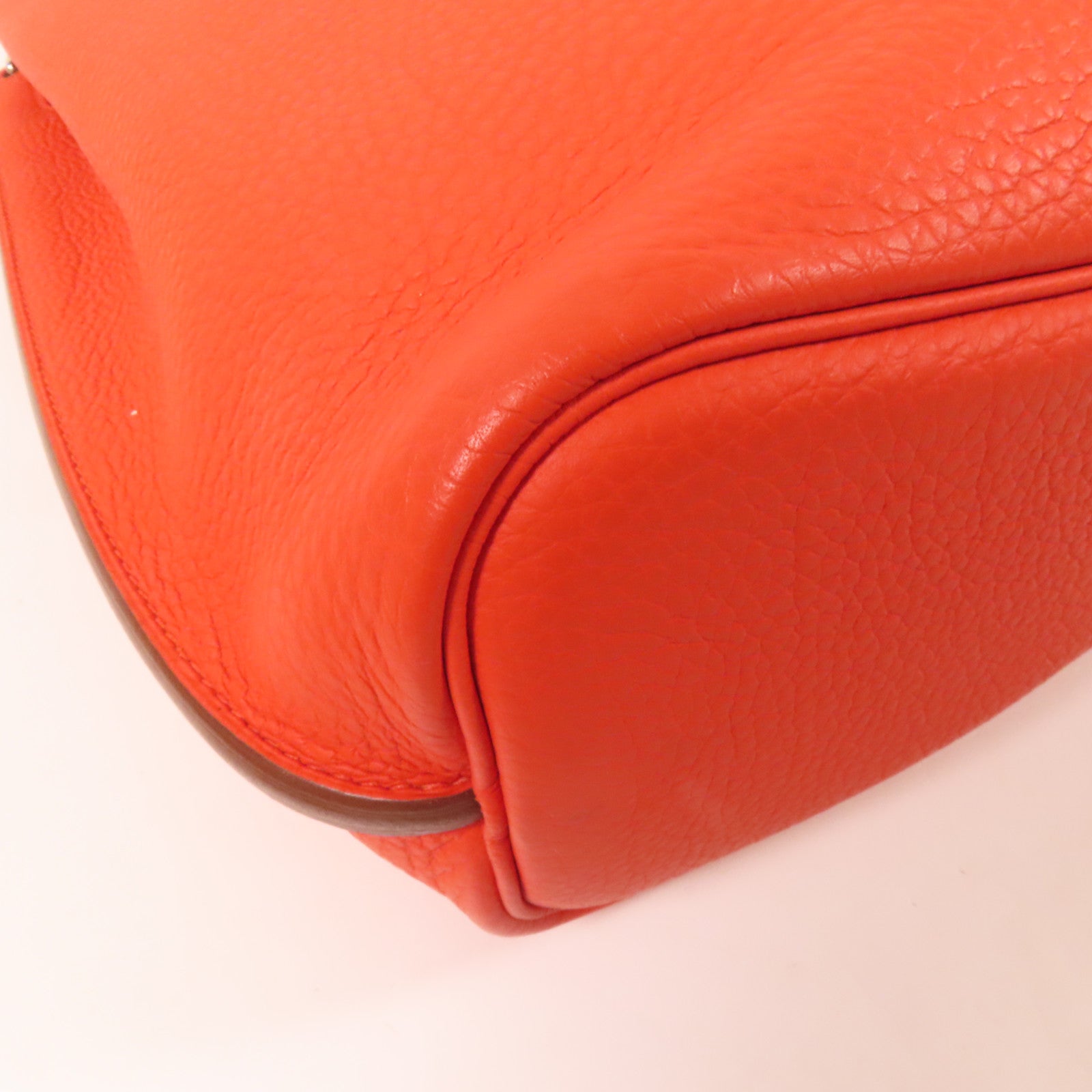 HERMES Togo皮革So Kelly 22銀扣肩背袋Capucine