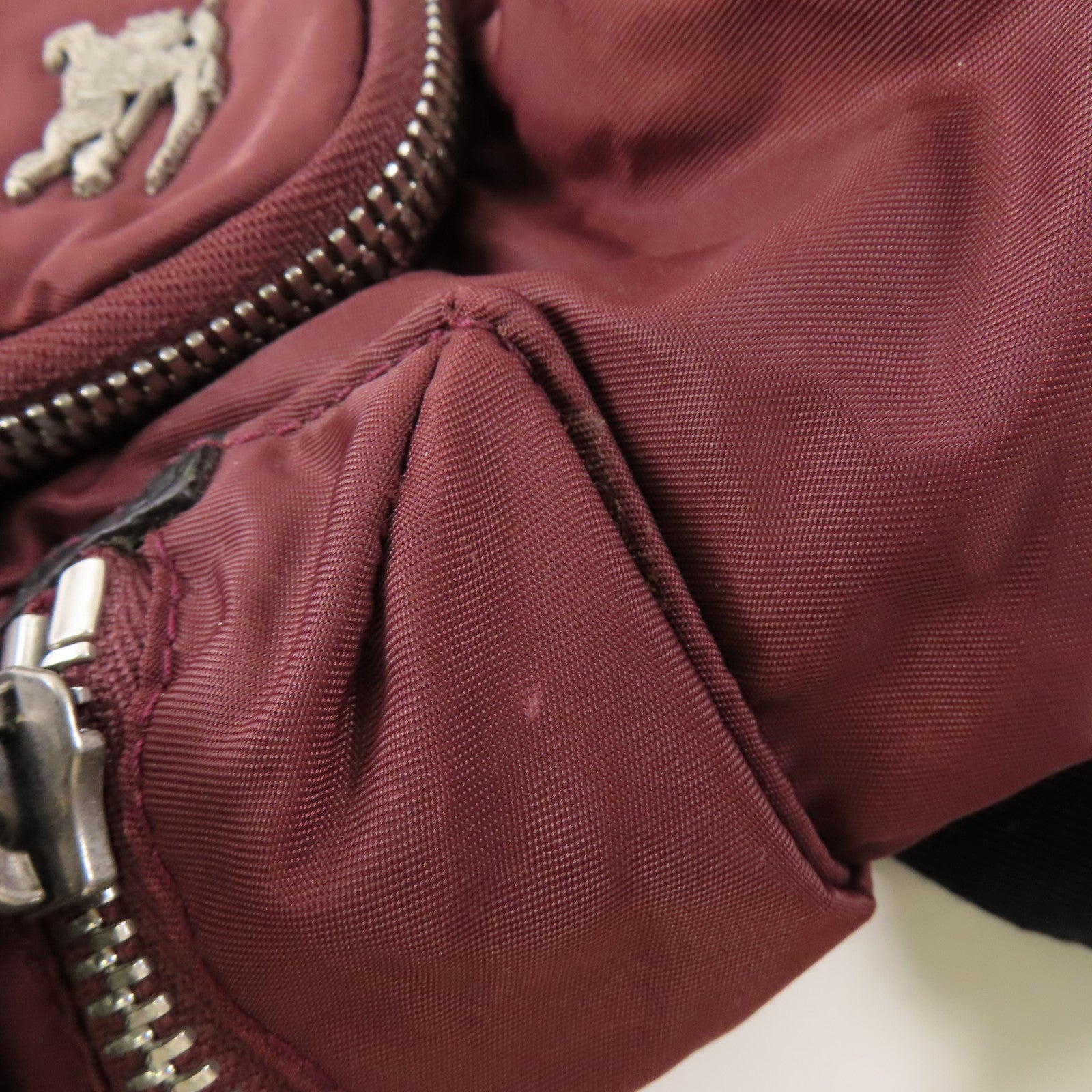 BURBERRY 尼龍Backpack銀扣背包