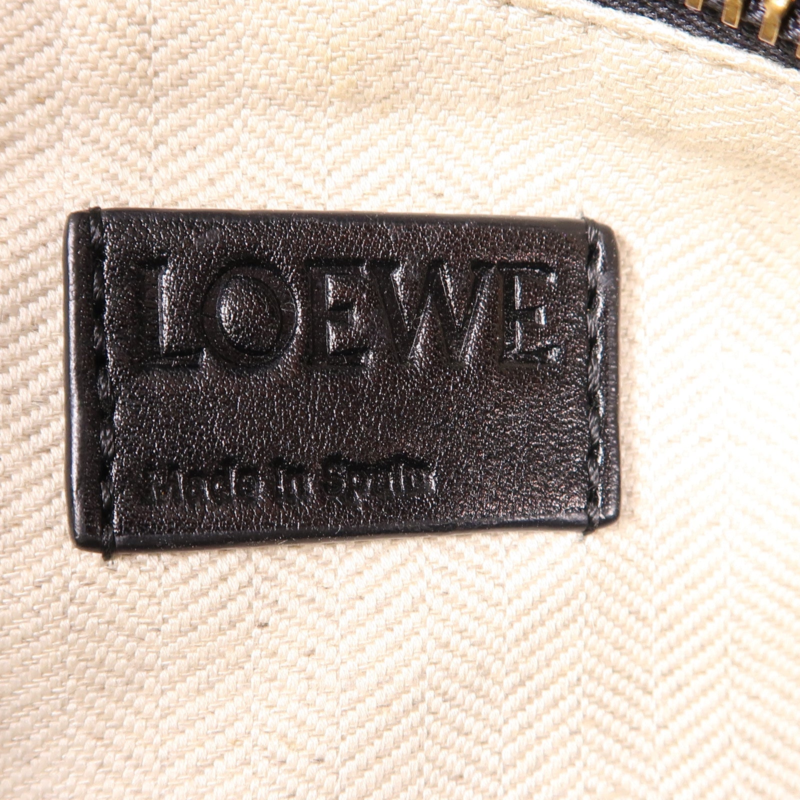 LOEWE 牛皮皮革Puzzle金扣手挽肩背兩用袋