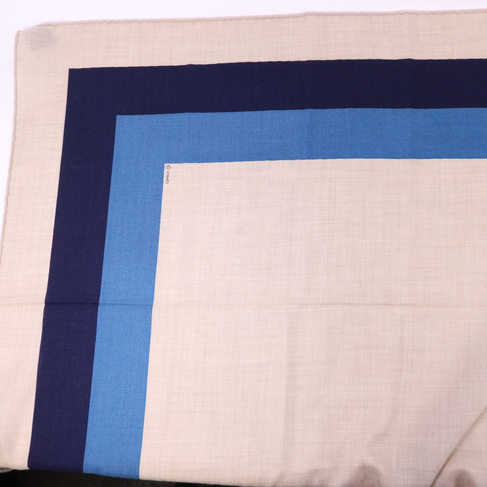 HERMES 絲質/羊絨Scarf 140X140絲巾