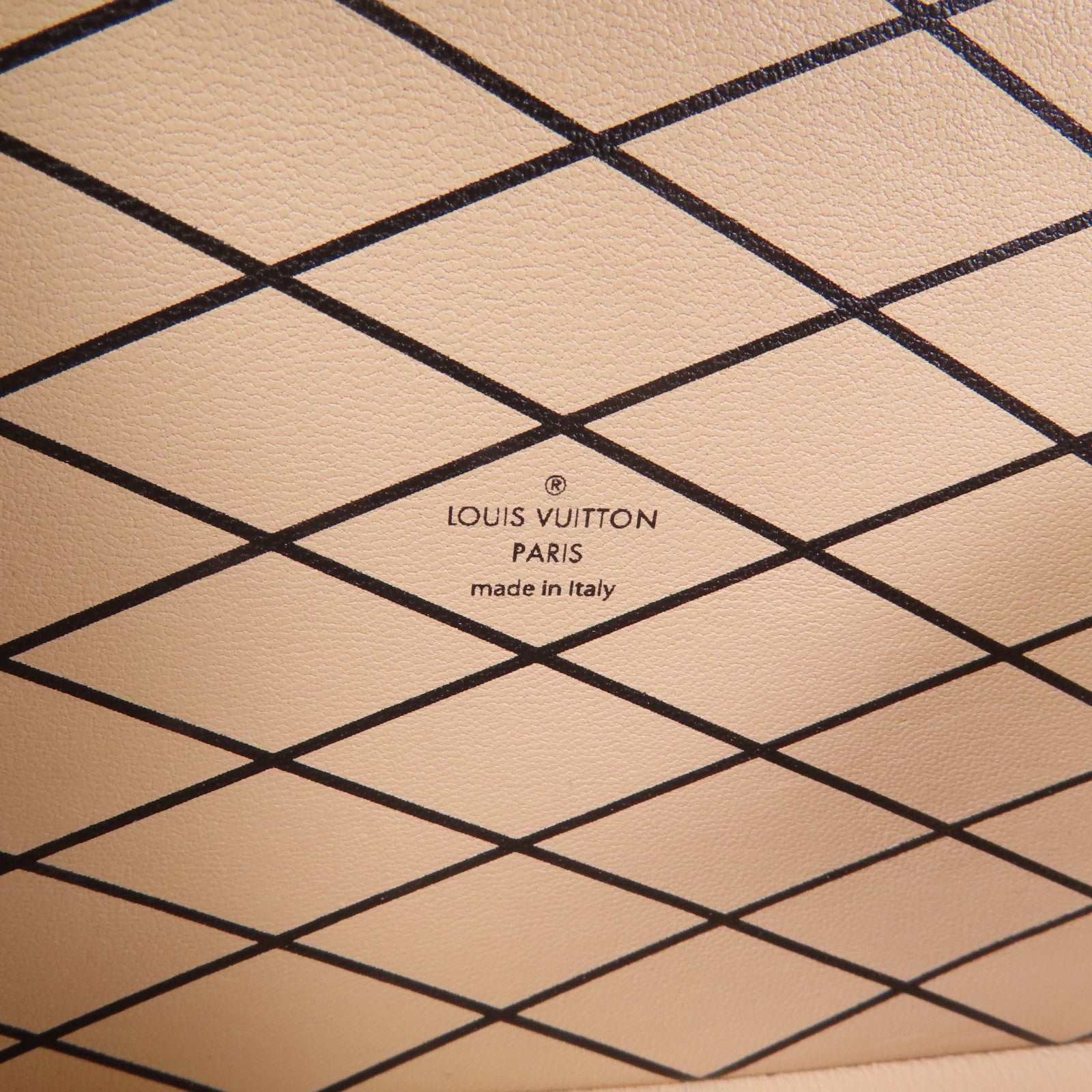 LOUIS VUITTON Monogram Petite Malle金扣肩背袋