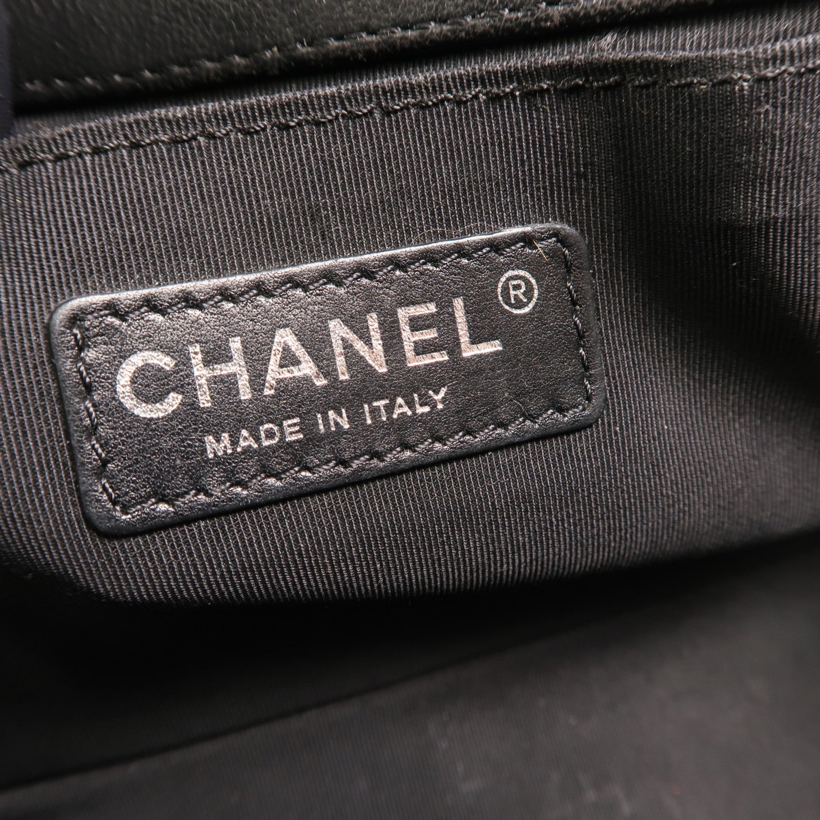 CHANEL 羊皮皮革Boy 25鏈帶肩背袋