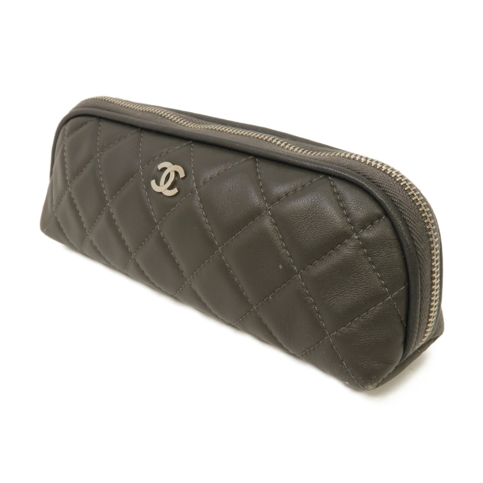 CHANEL 【激減優惠】菱格皮革Pouch銀扣手拿包灰色