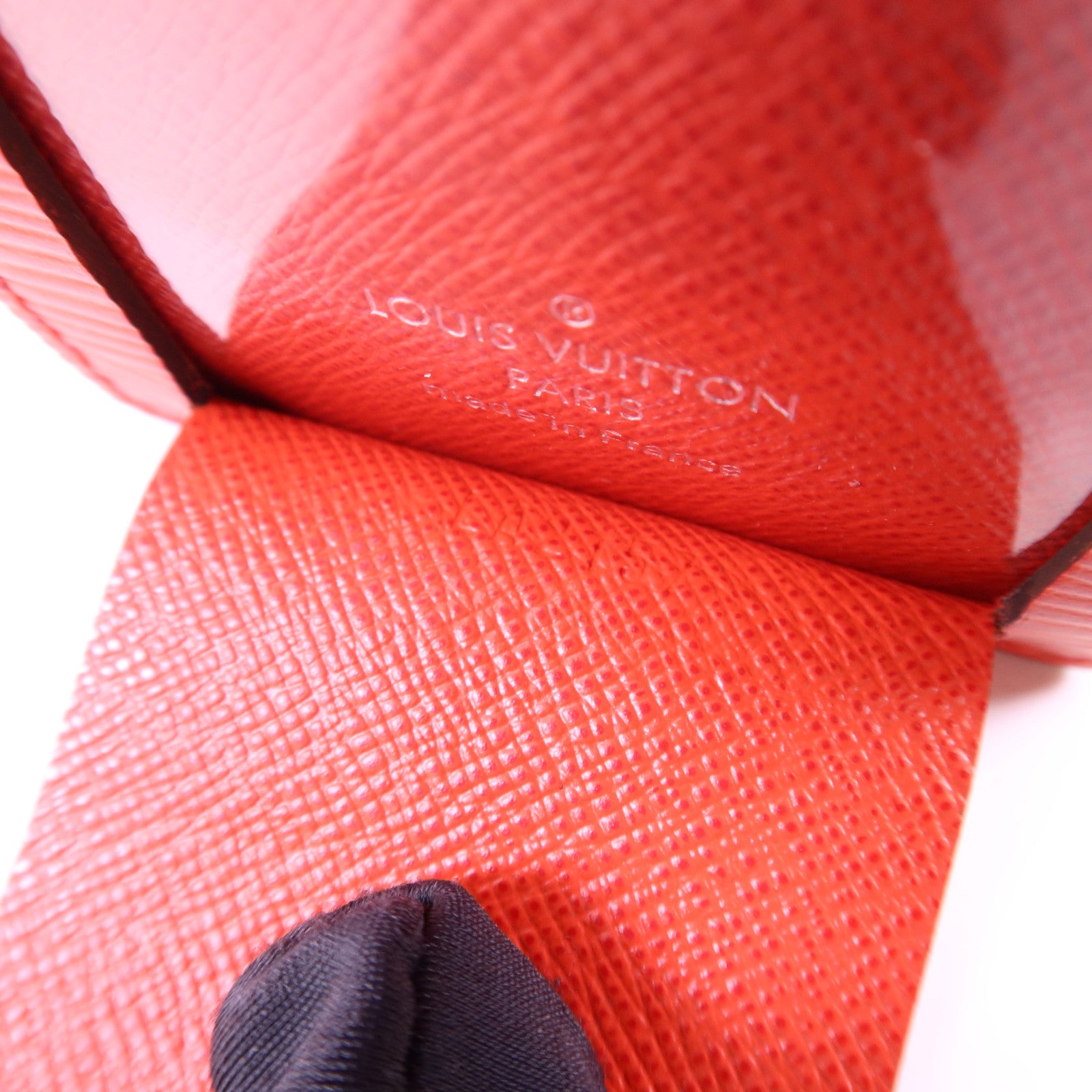 LOUIS VUITTON Epi LV x Supreme Collaboration Bag Charm Set銀扣旅行姓名標籤