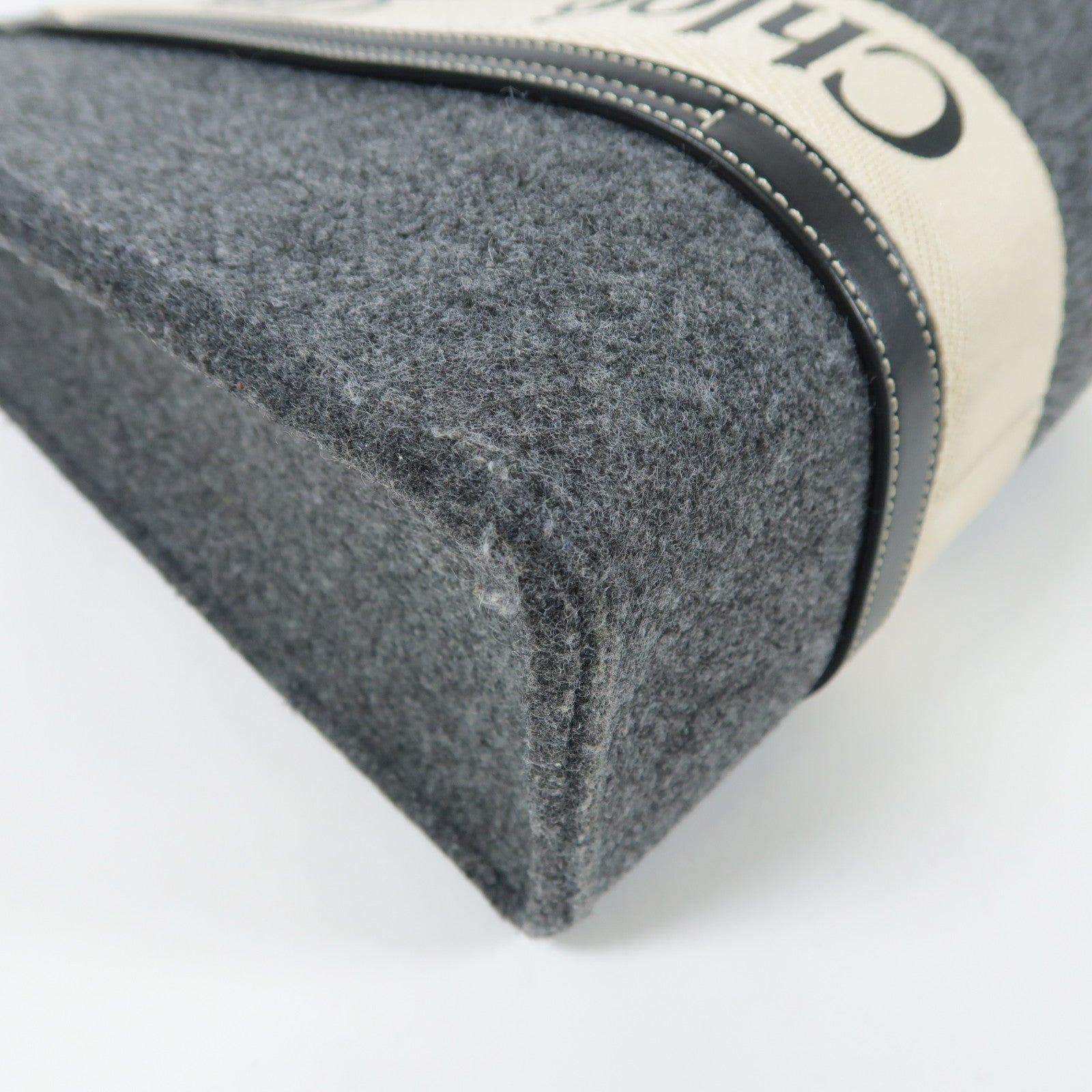 Chloe 羊毛毯Woody Medium Tote肩背袋