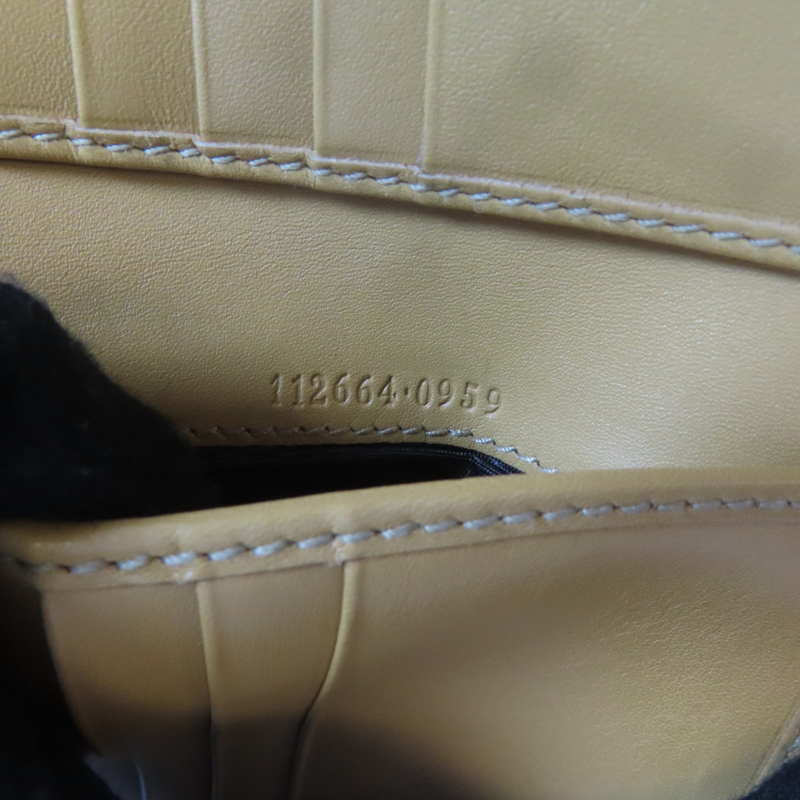 GUCCI 牛皮皮革Bifold Wallet金扣錢包啡色
