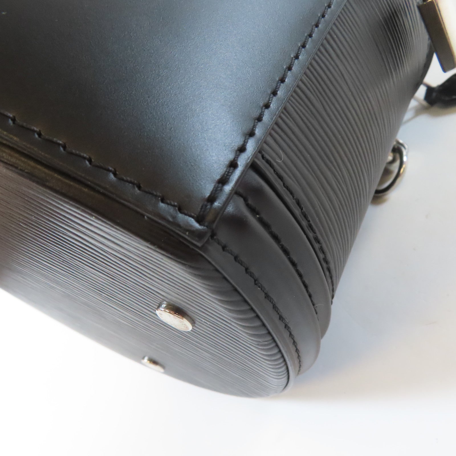 LOUIS VUITTON 【激減優惠】Epi Cannes 2 Way Shoulder Bag銀扣手挽肩背兩用袋黑色