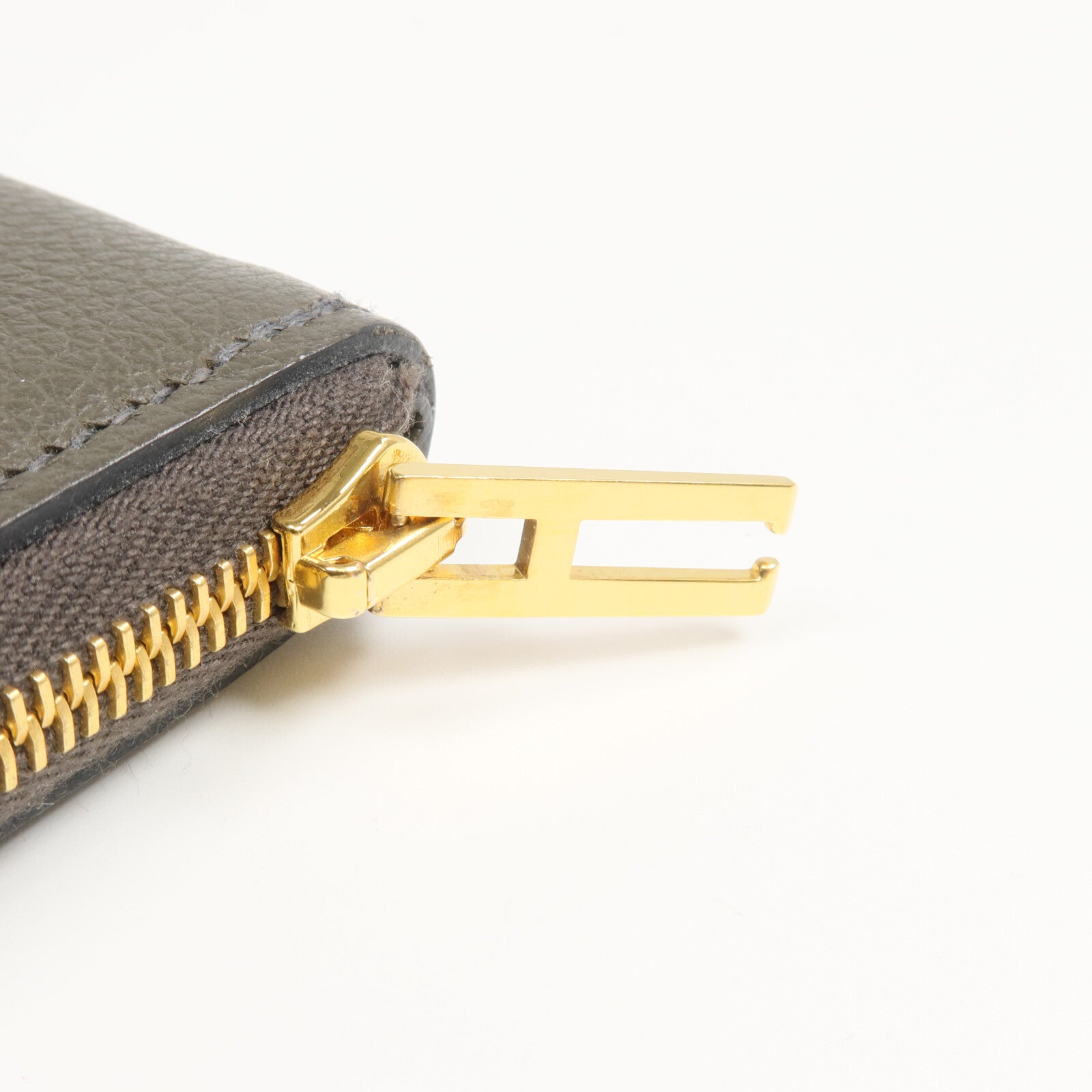 HERMES Evercolor皮革Zipengo H Compact Card Case卡片套Vert de Gris