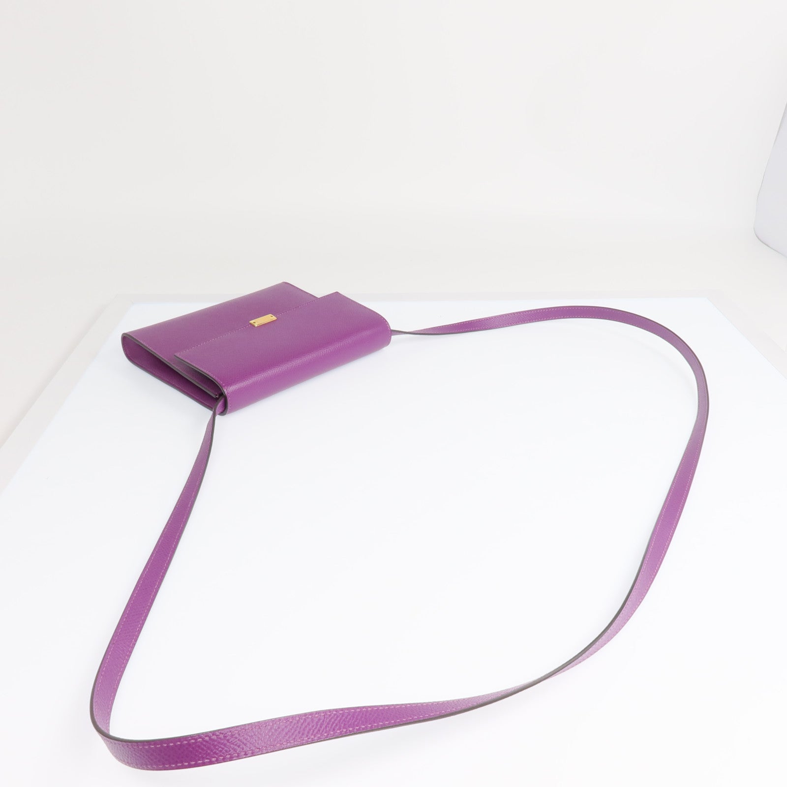 HERMES Epsom皮革Clic 16金扣肩背袋