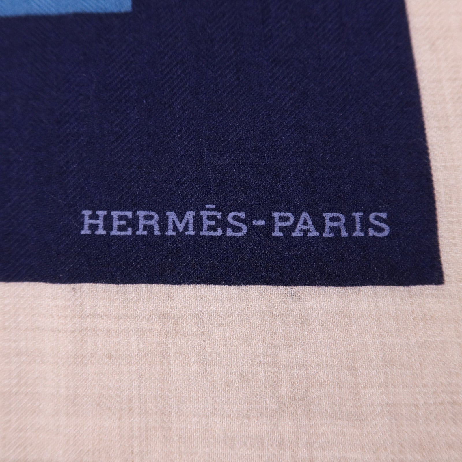 HERMES 絲質/羊絨Scarf 140X140絲巾