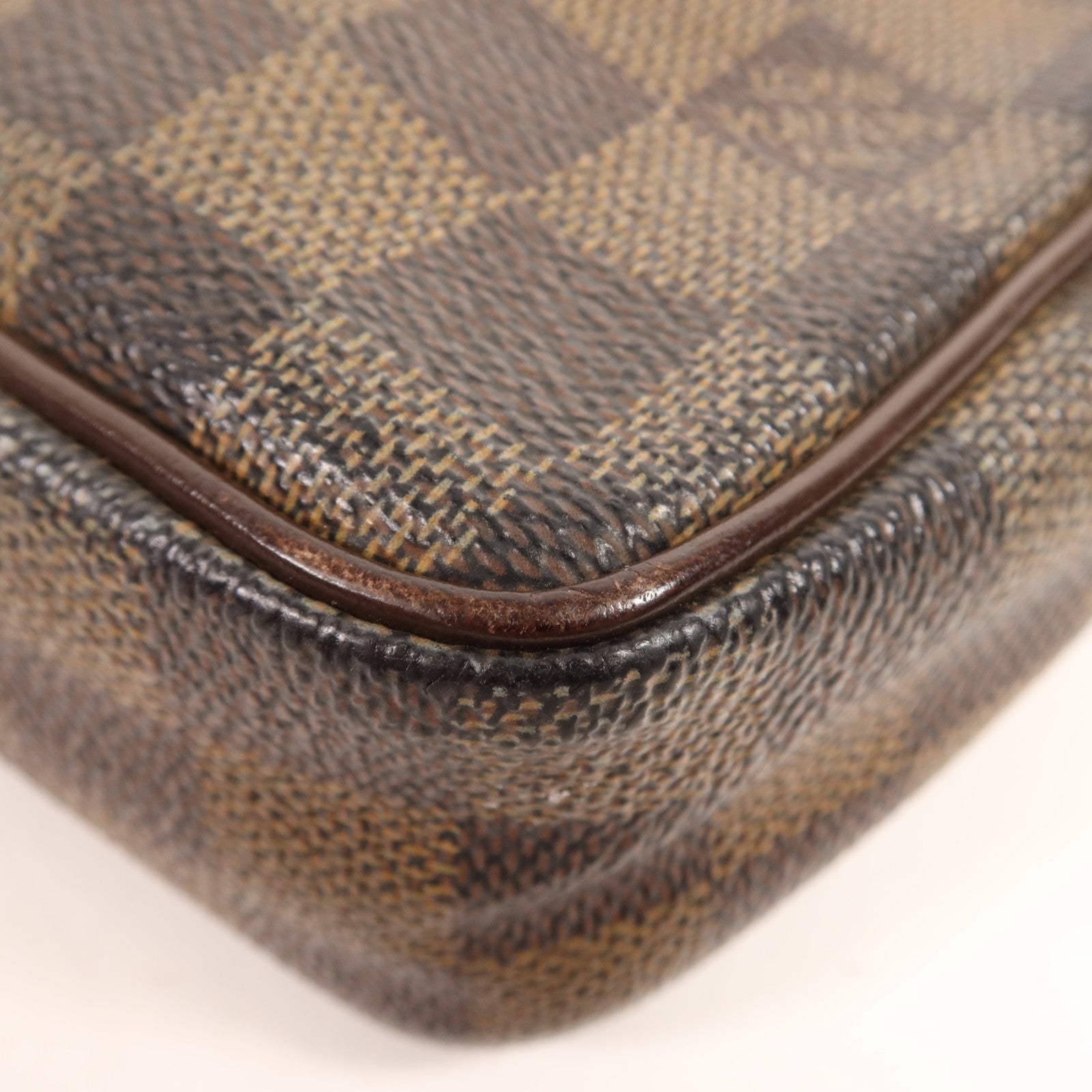 LOUIS VUITTON Damier Pochette Macau手拿包