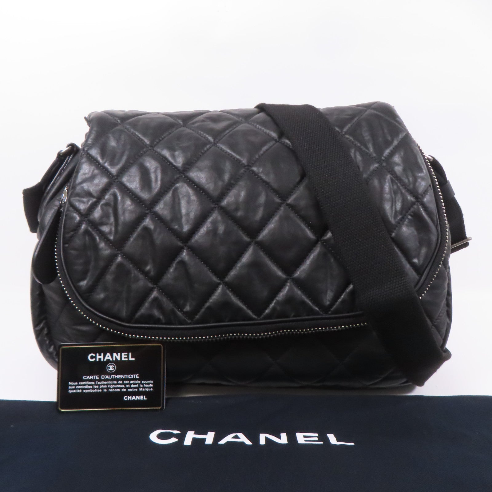 CHANEL 尼龍Coco Cocoon銀扣肩背袋