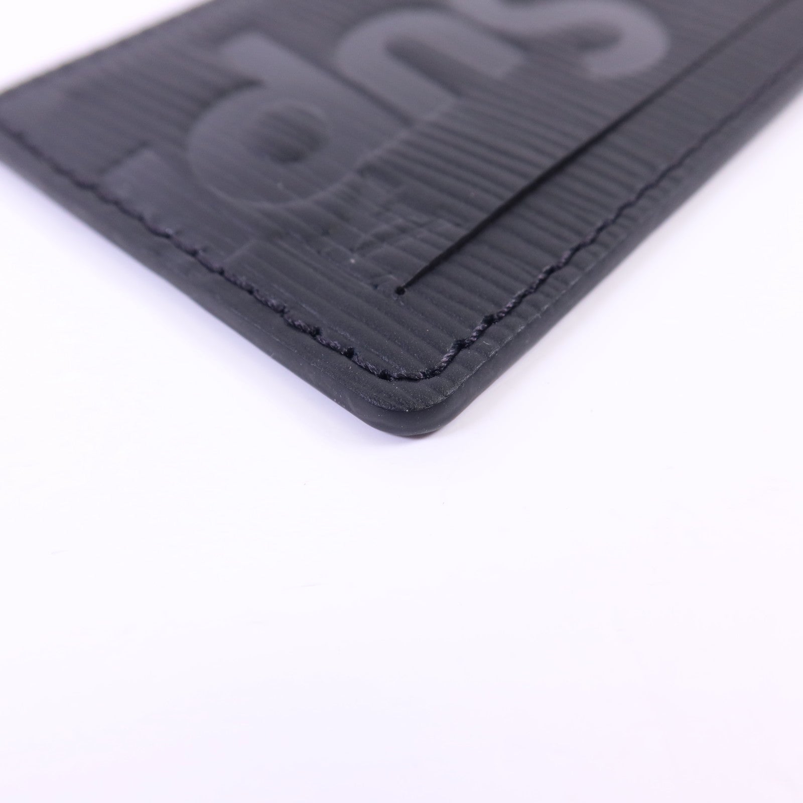 LOUIS VUITTON Epi LV x Supreme Collaboration Bag Charm Set銀扣旅行姓名標籤