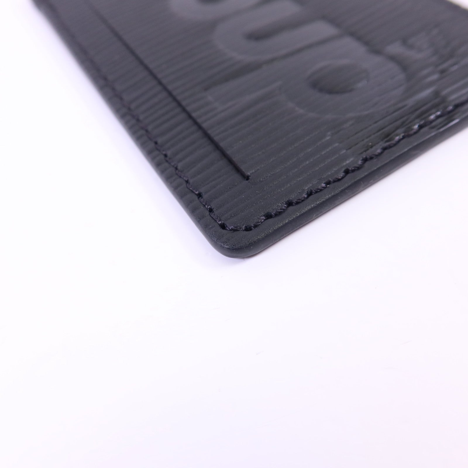 LOUIS VUITTON Epi LV x Supreme Collaboration Bag Charm Set銀扣旅行姓名標籤