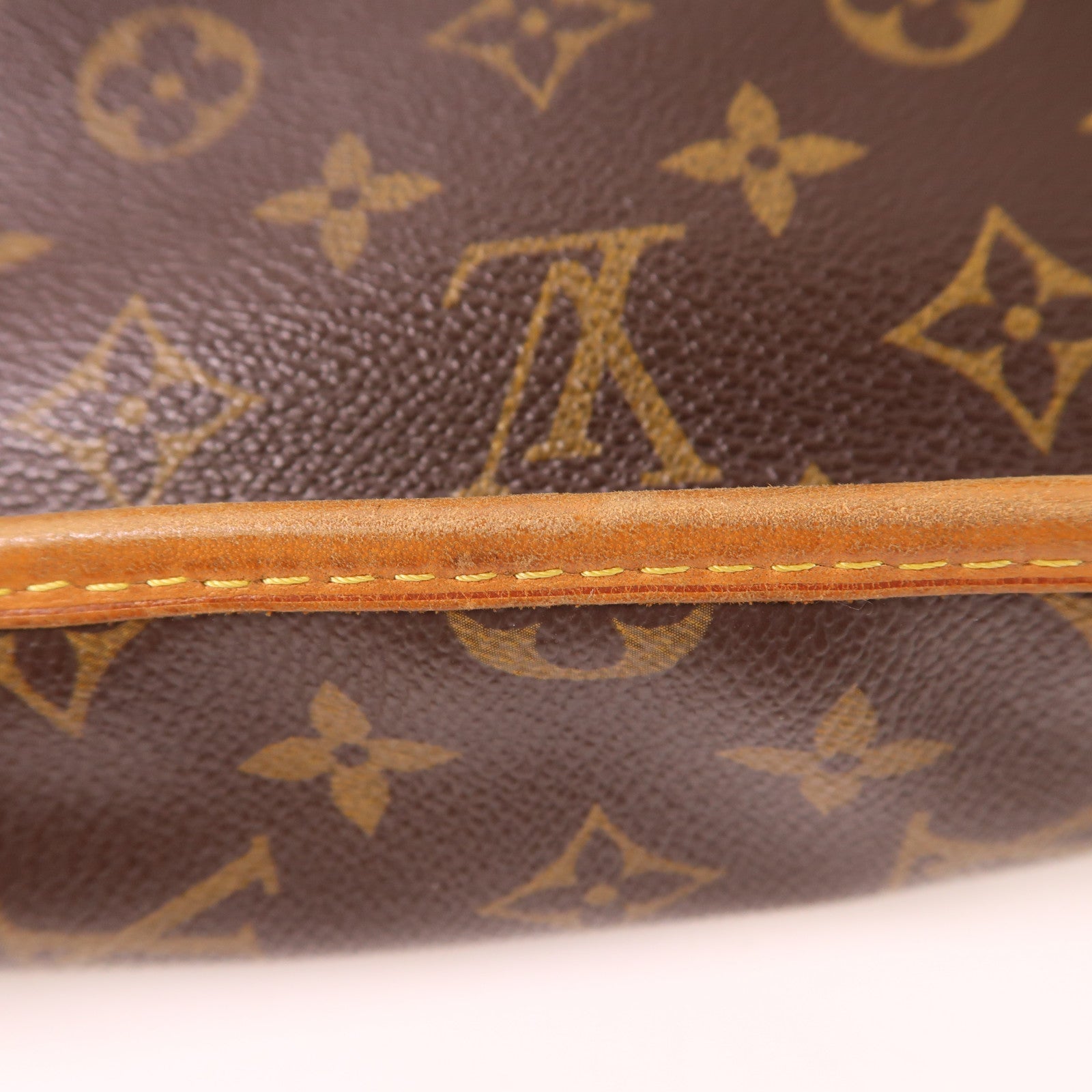 LOUIS VUITTON Monogram Bosphore金扣肩背袋