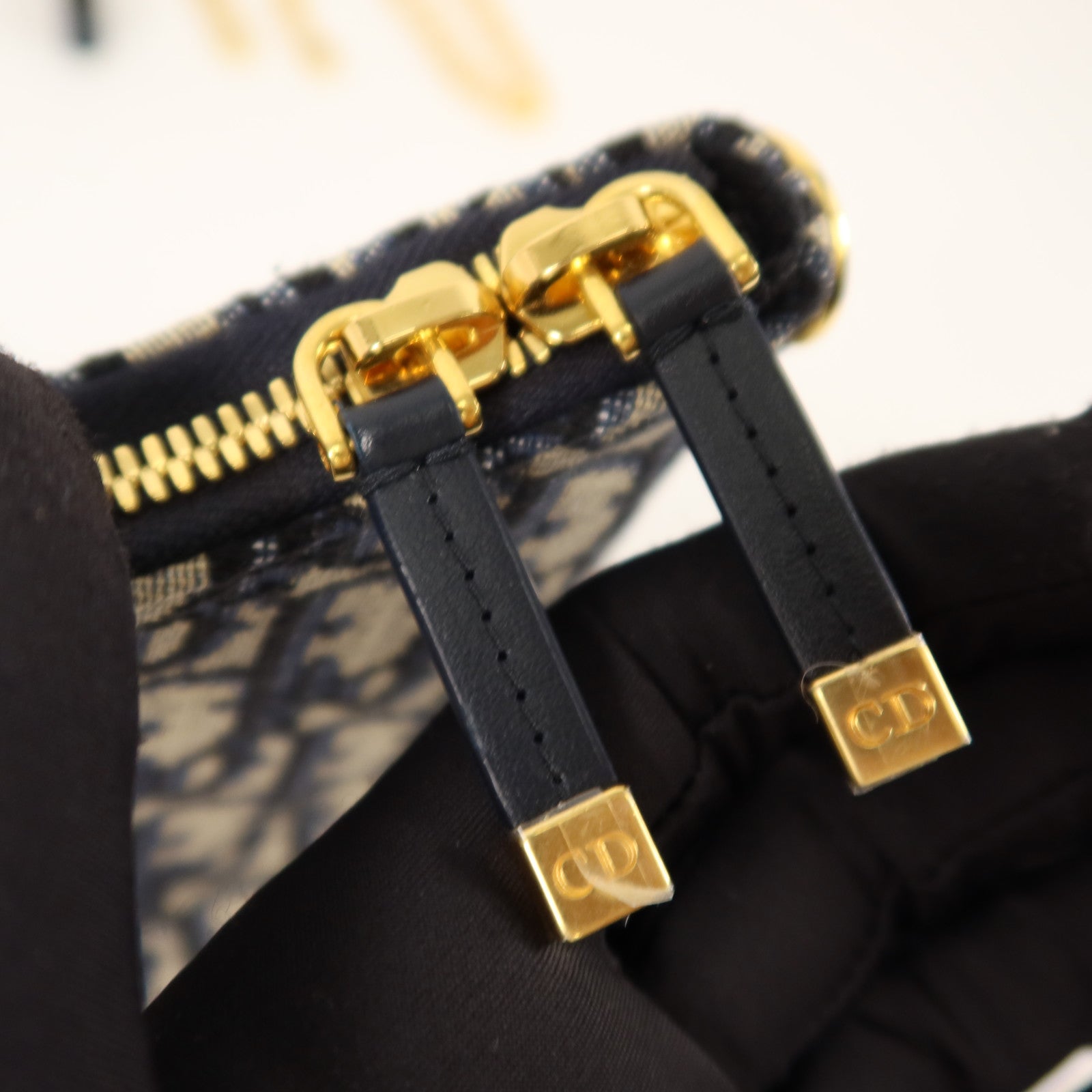 Dior 帆布30Montaigne Diorling Mini Bag with Chain手挽肩背兩用袋