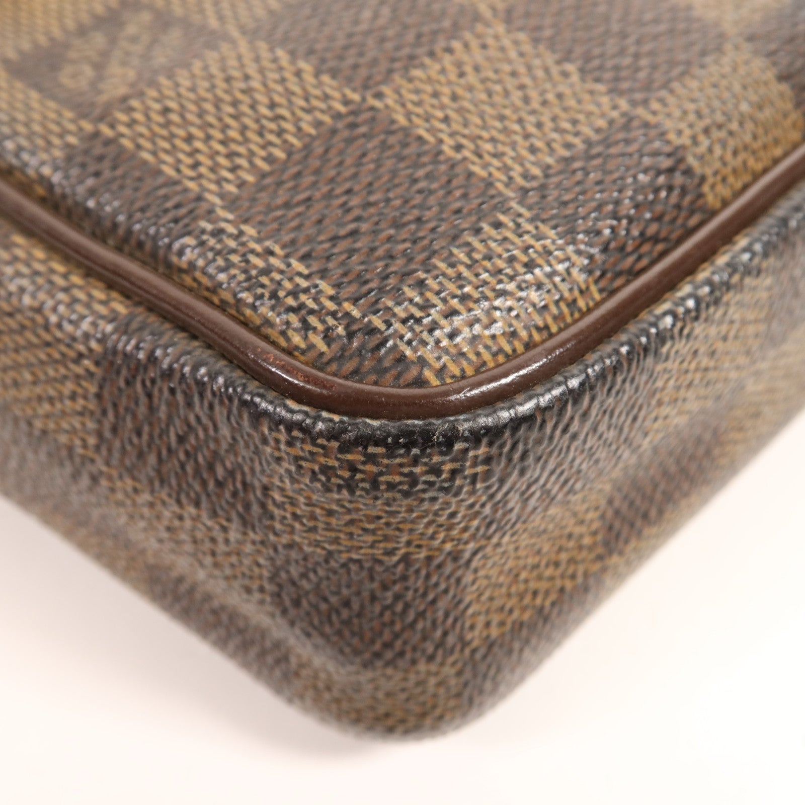 LOUIS VUITTON Damier Pochette Macau手拿包