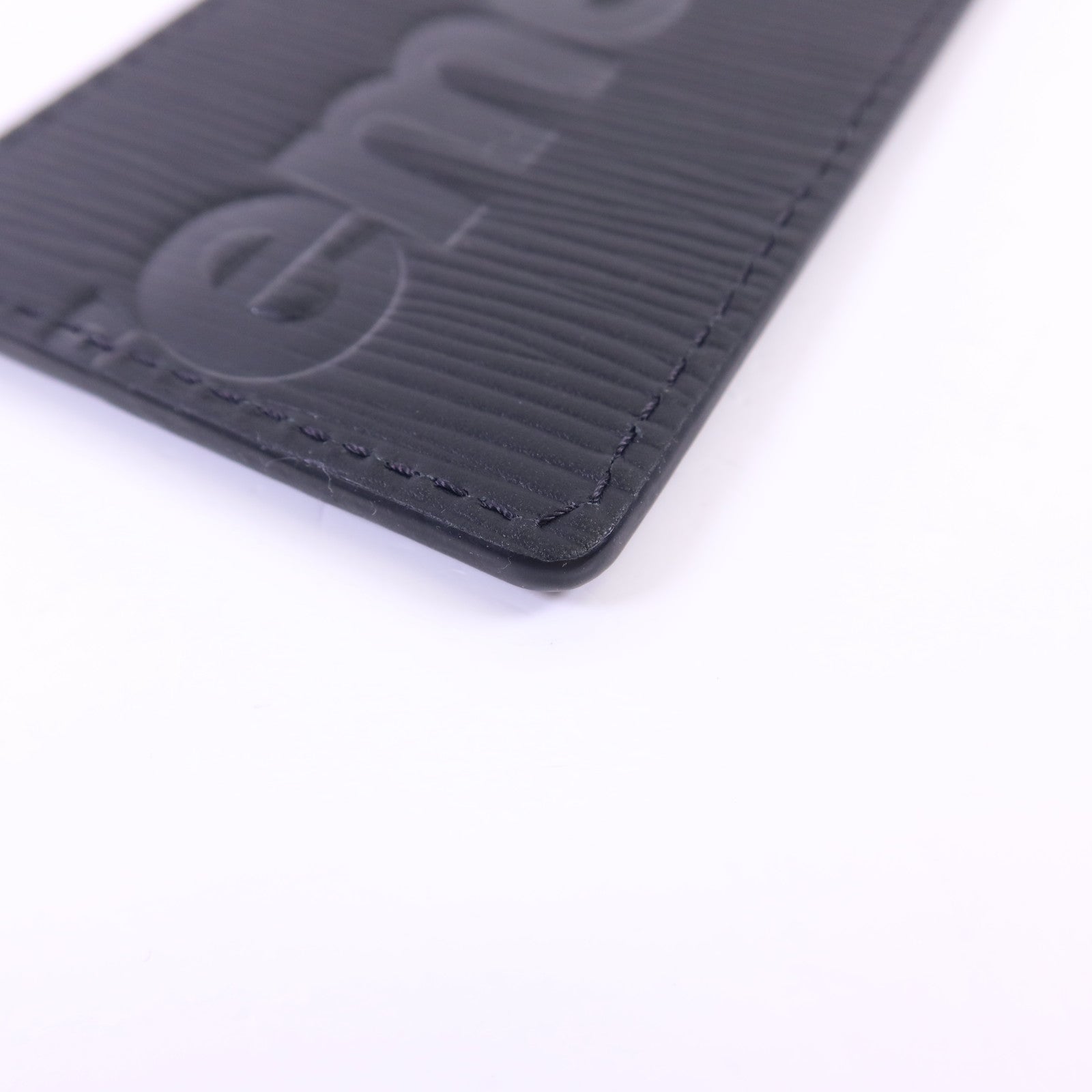 LOUIS VUITTON Epi LV x Supreme Collaboration Bag Charm Set銀扣旅行姓名標籤