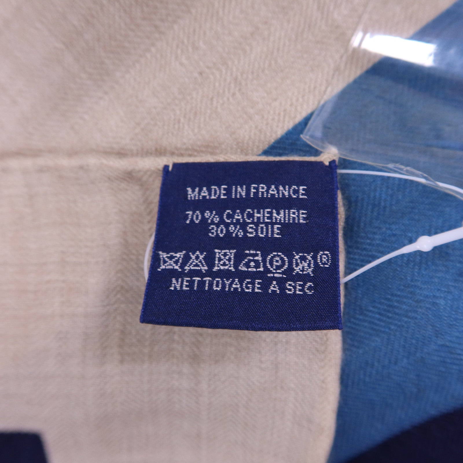 HERMES 絲質/羊絨Scarf 140X140絲巾